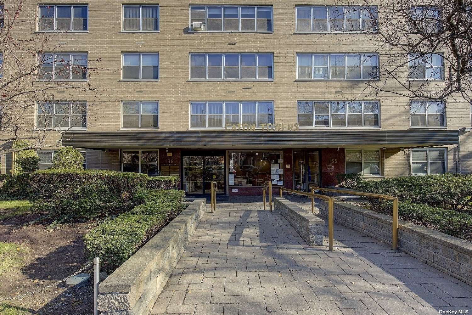 #1 photo, 135 Ocean Parkway, ব্রুকলিন Brooklyn , NY 11218