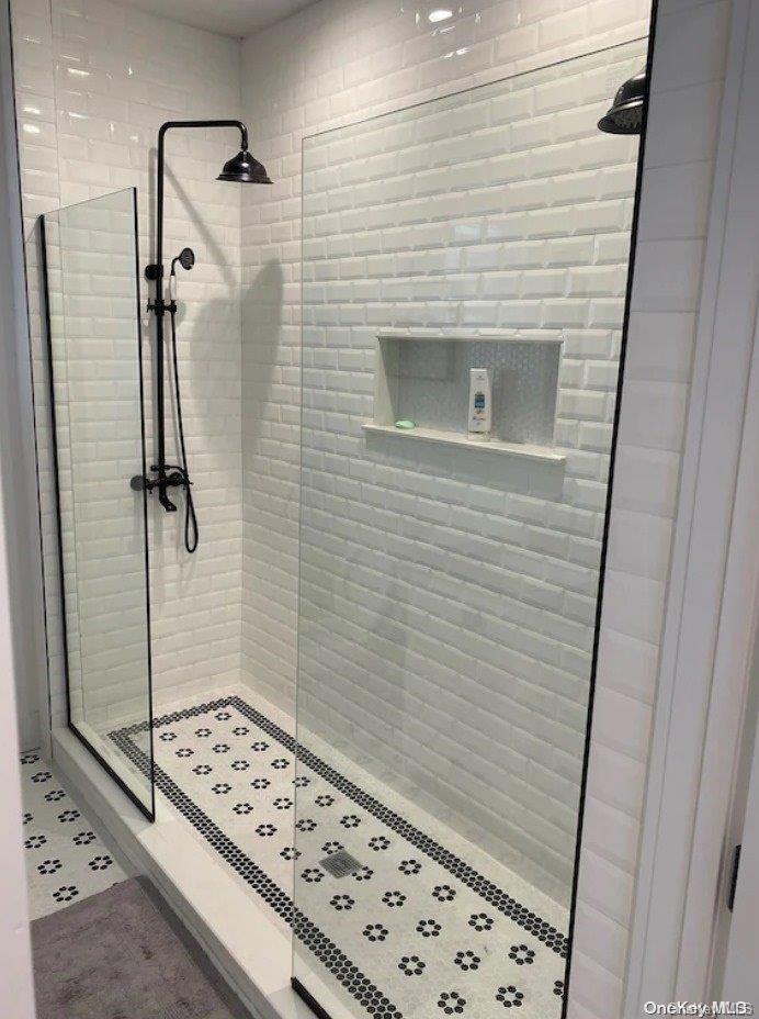 #11 photo, 285 Cottage Walk, Ocean Beach , NY 11770