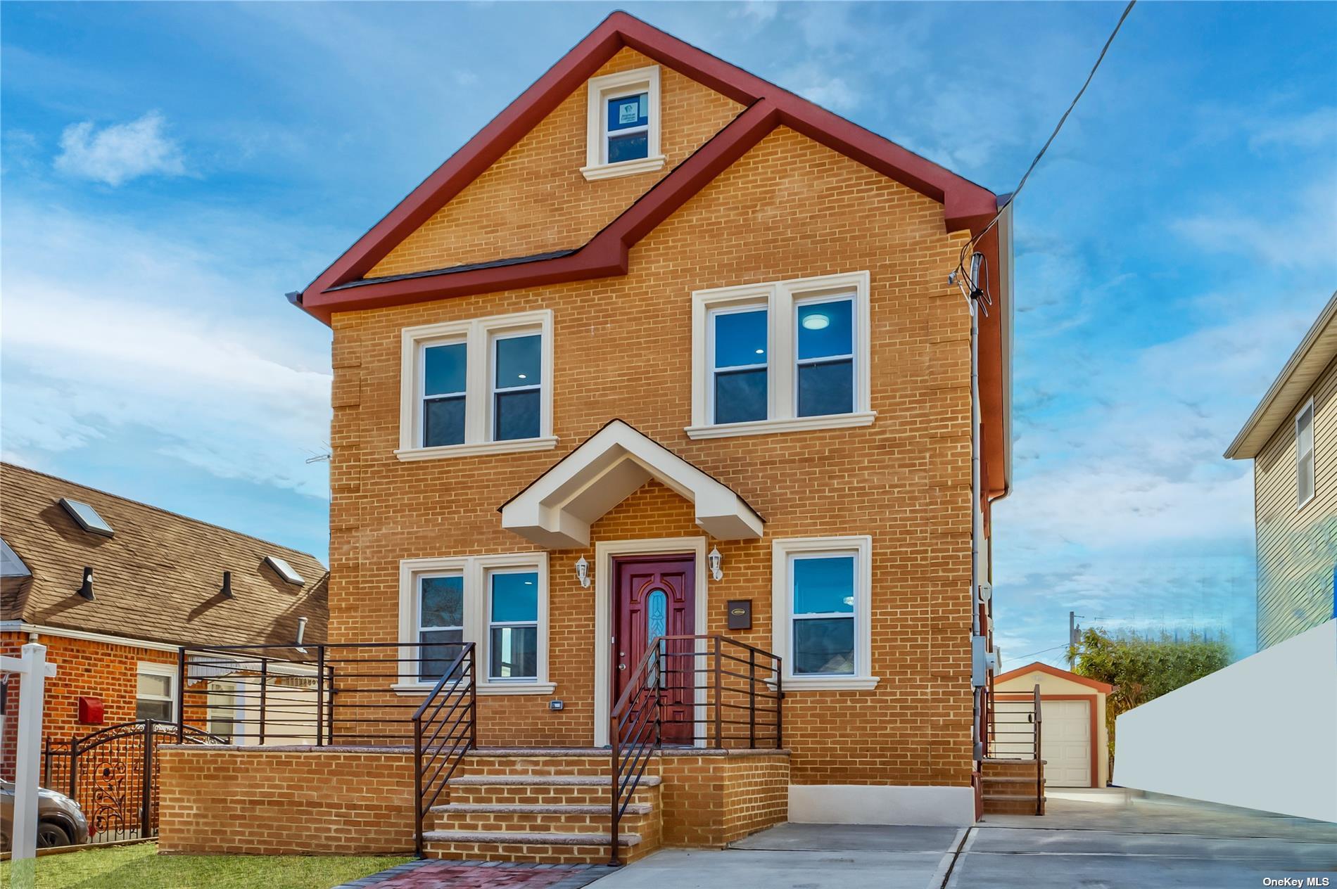 #1 photo, 6 Catherine Ct, 长岛 Elmont , NY 11003