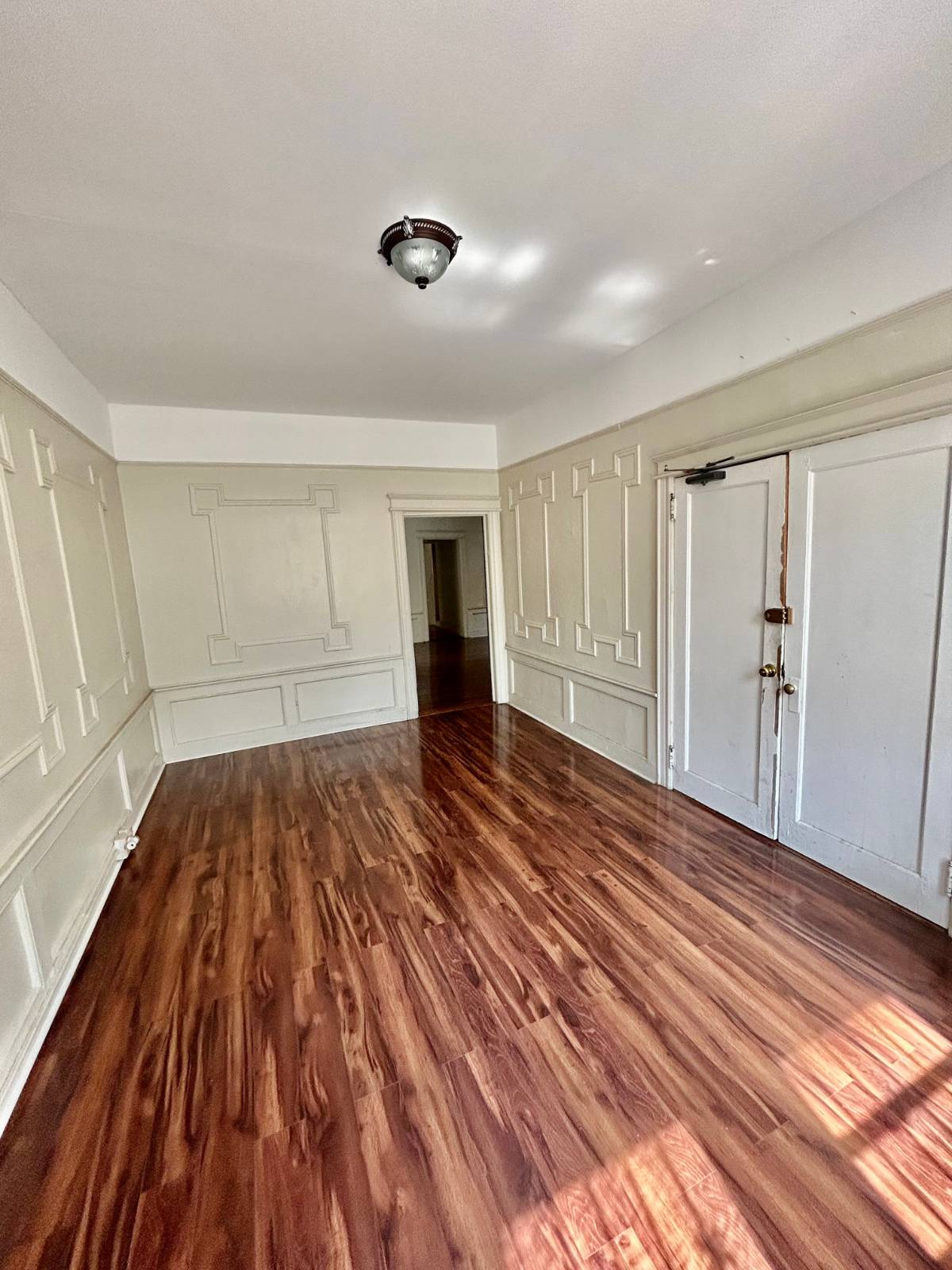 #12 photo, 1145 Eastern Parkway, ブルックリン区 Crown Heights , NY 11213