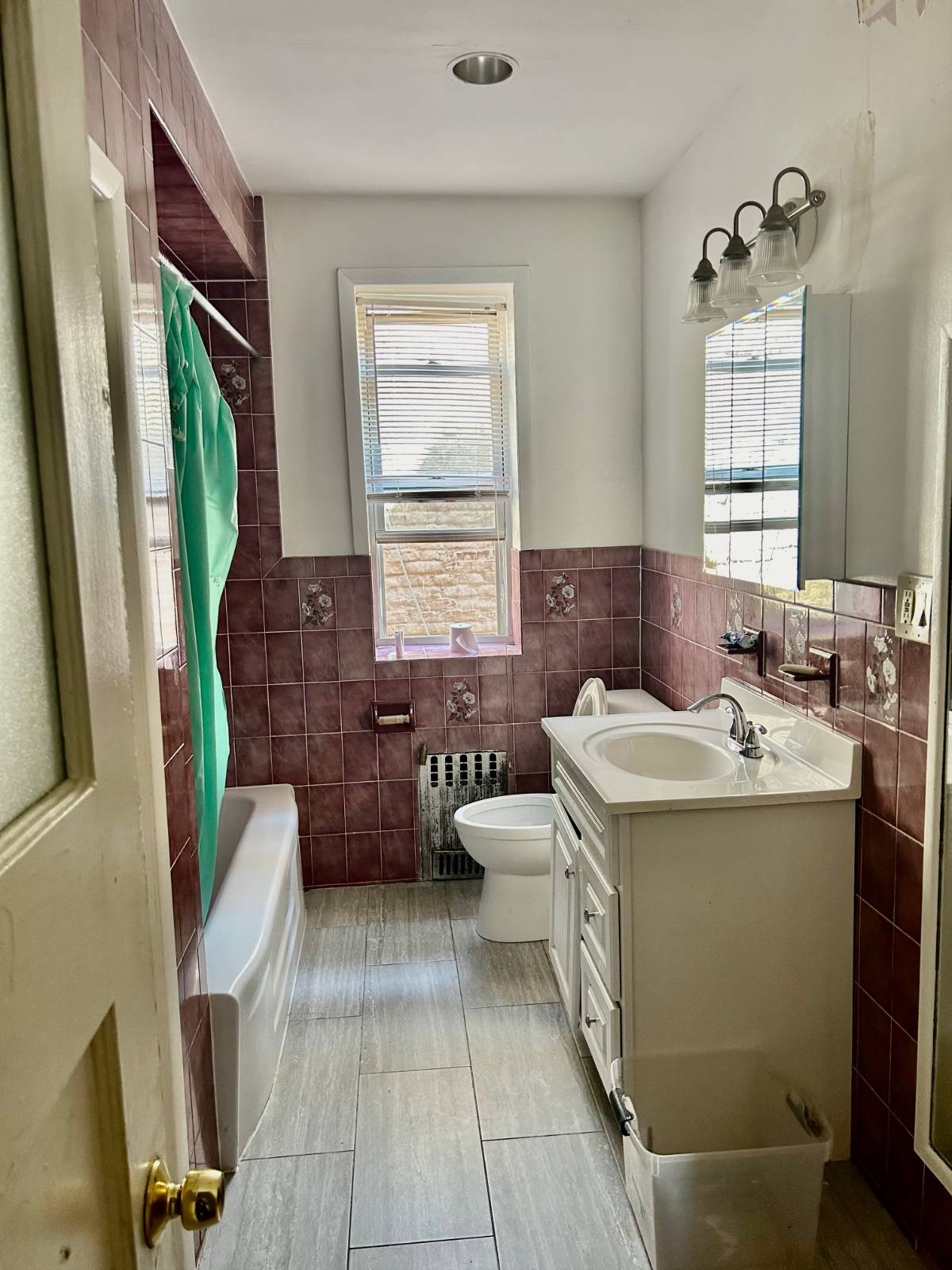 #24 photo, 1145 Eastern Parkway, ブルックリン区 Crown Heights , NY 11213