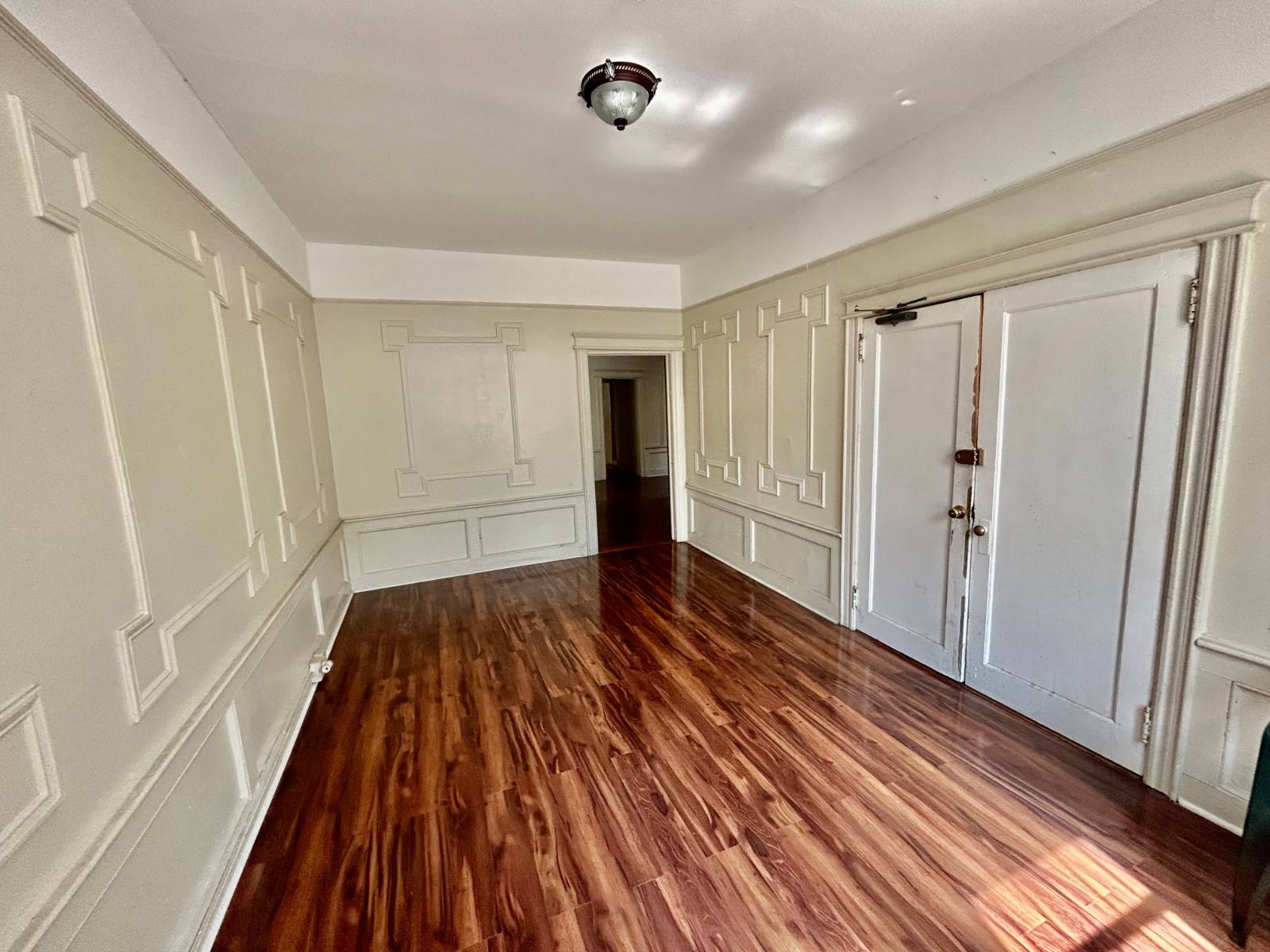 #8 photo, 1145 Eastern Parkway, ブルックリン区 Crown Heights , NY 11213