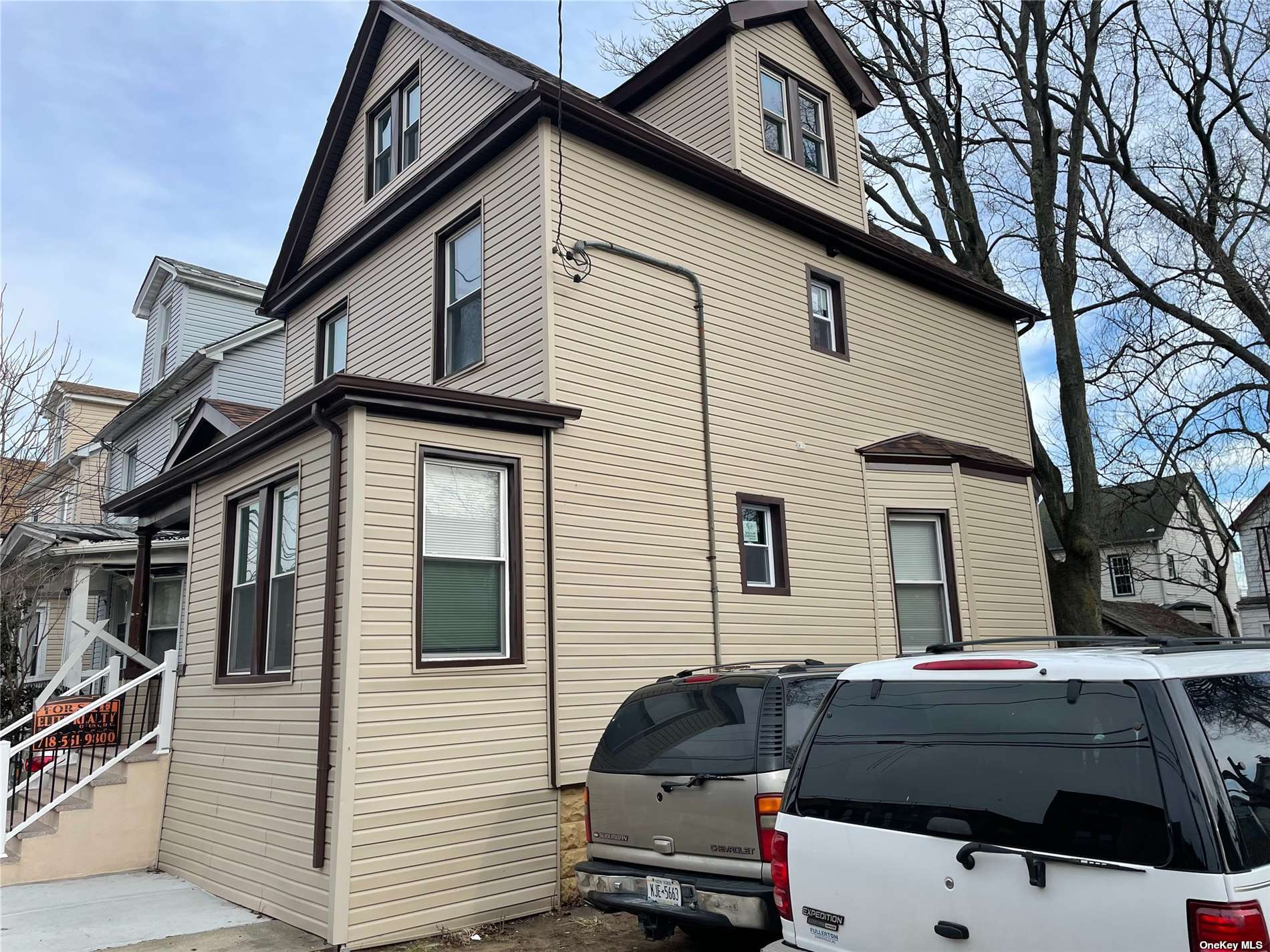 #1 photo, 122 Terrace Avenue, 長島 Hempstead , NY 11550