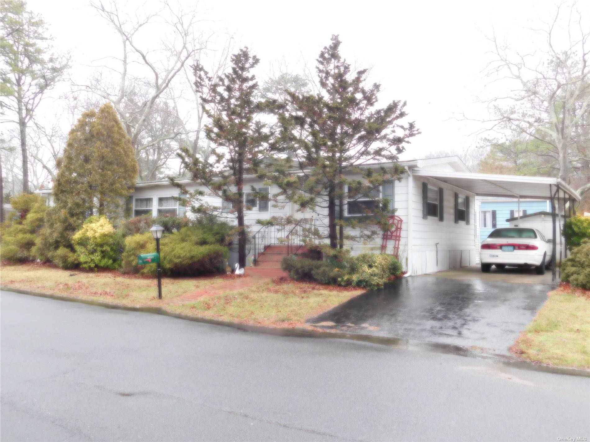 #1 photo, 525-136 Riverleigh Avenue, 東長島 Riverhead , NY 11901
