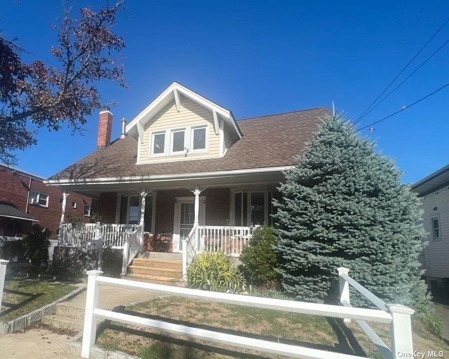 #1 photo, 618 S Wellwood Avenue, 東長島 Lindenhurst , NY 11757