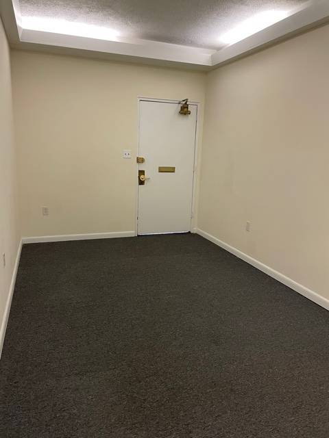 #3 photo, 294 W Merrick Rd, ナッソー郡 Freeport , NY 11520