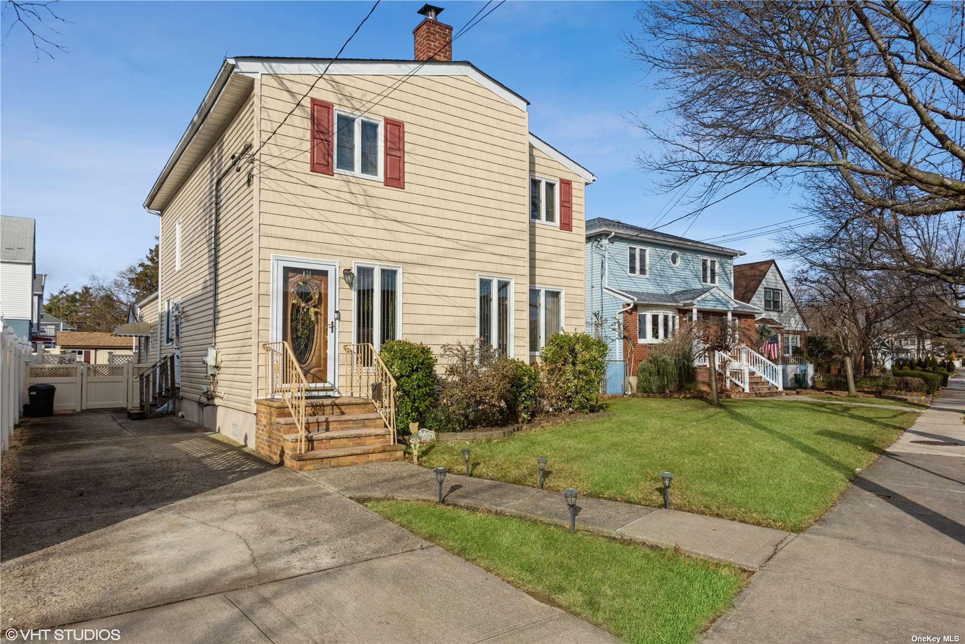 #1 photo, 261-09 Williston Avenue, Floral Park , NY 11001