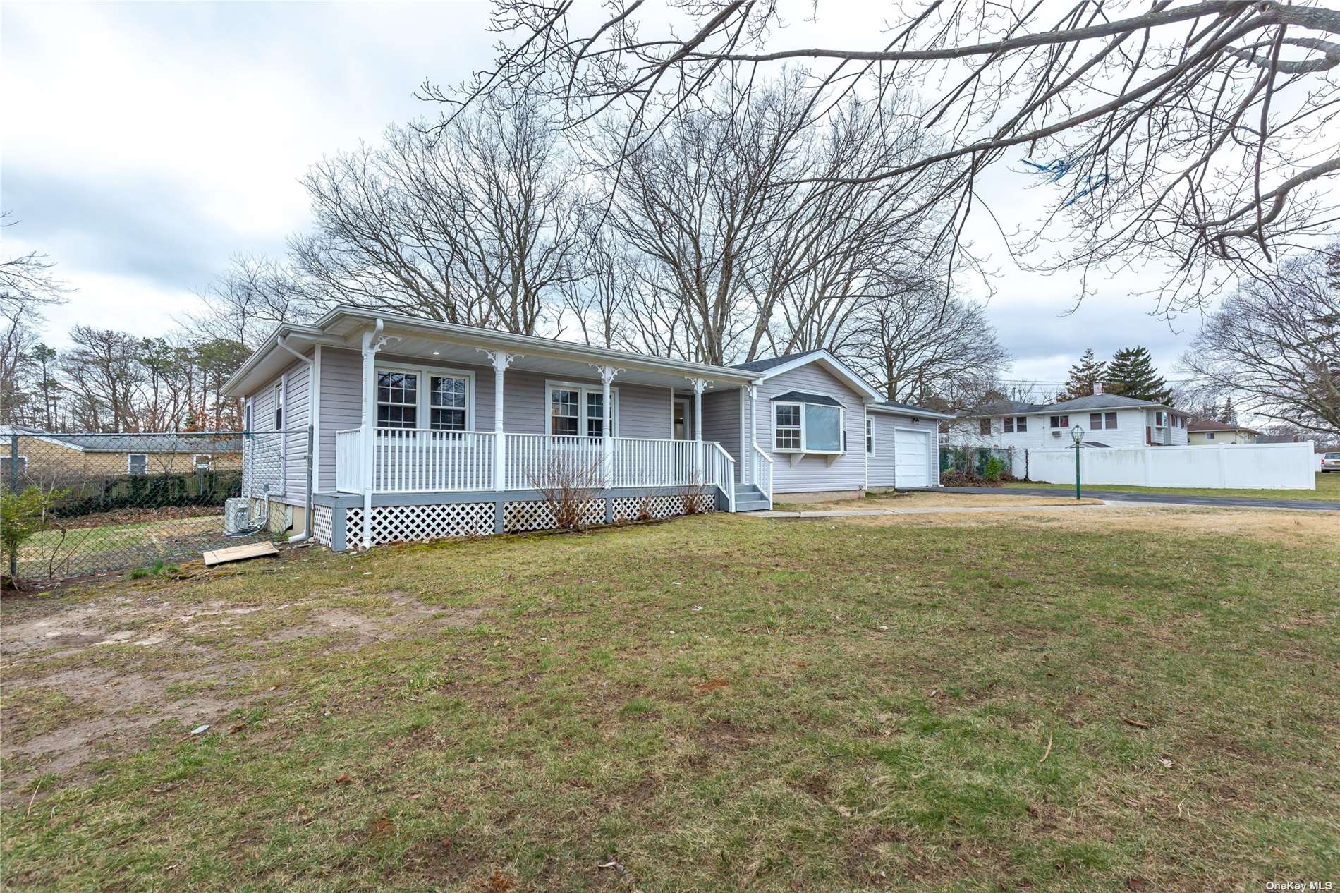 #1 photo, 78 Cedar Drive, 東長島 海湾 Bay Shore , NY 11706