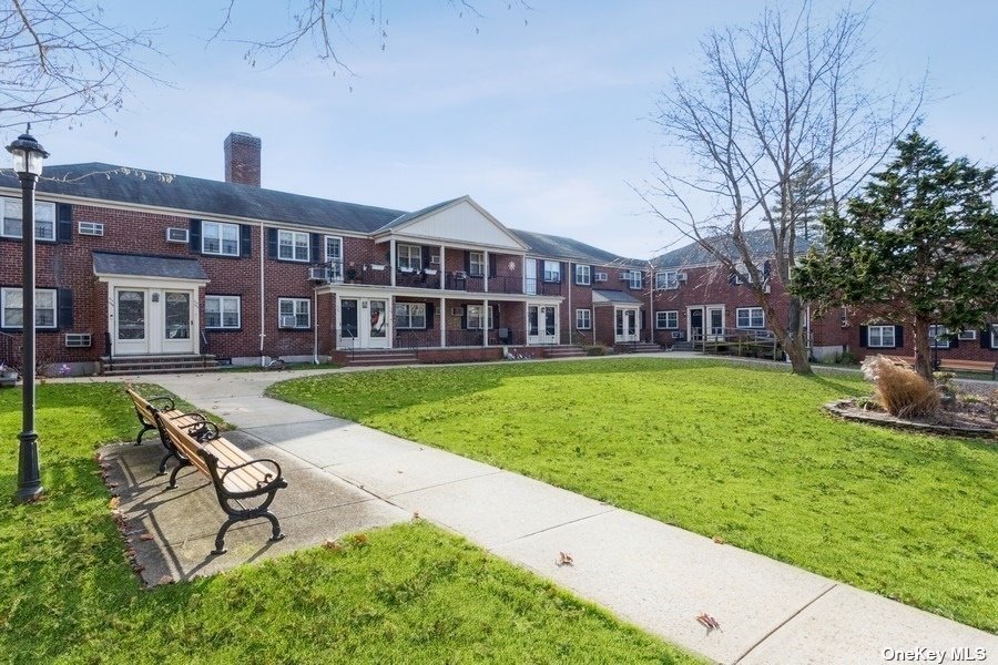 #1 photo, 213-24A 69th Avenue, 皇后区 贝塞 Bayside , NY 11364