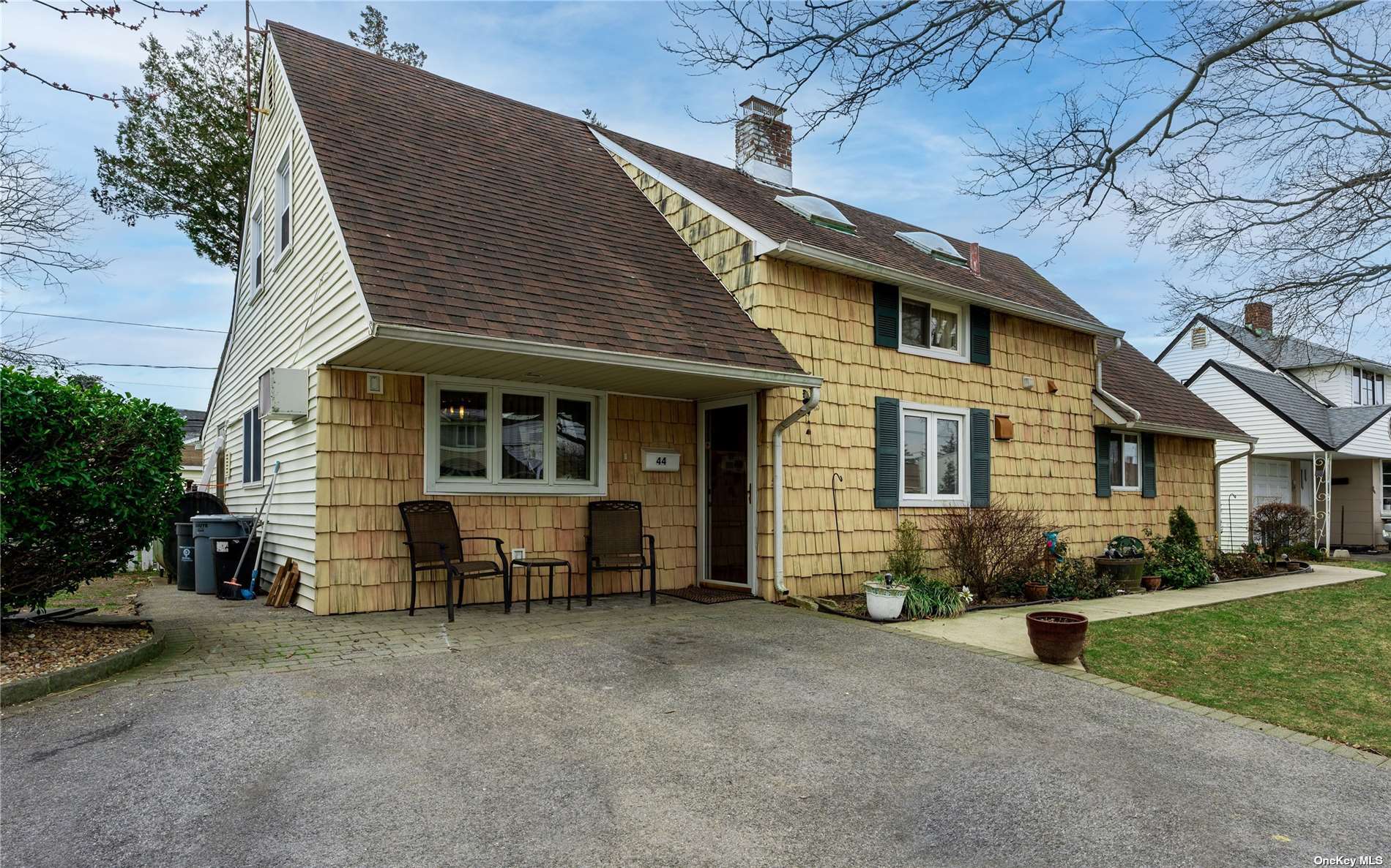 #1 photo, 44 Flamingo Road, 長島 Levittown , NY 11756