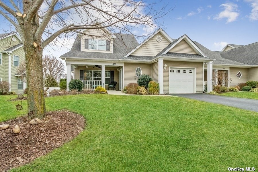 #1 photo, 58 Stoneleigh Drive, 東長島 Riverhead , NY 11901