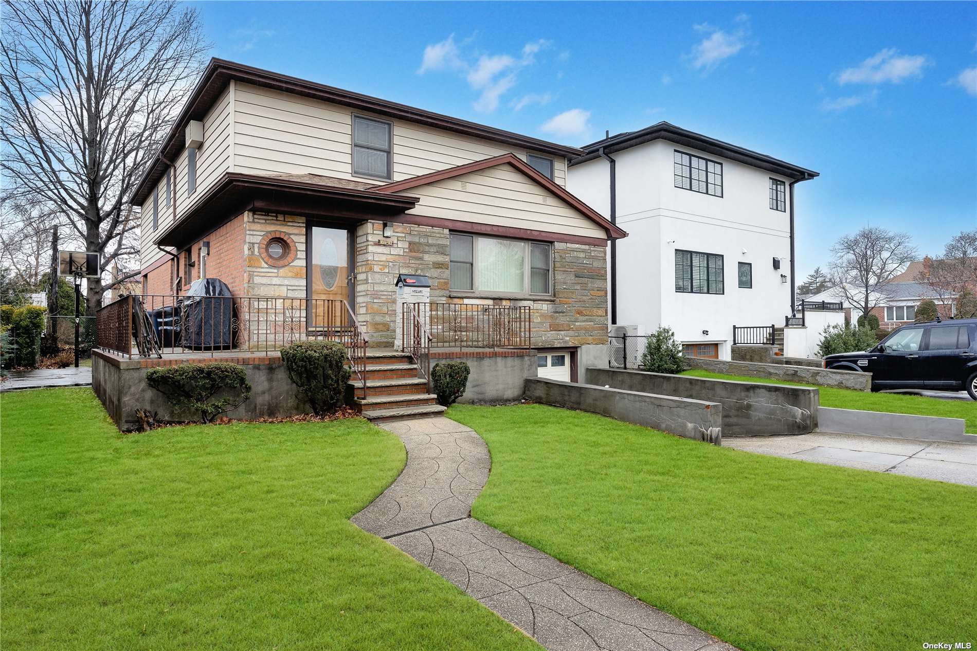 #1 photo, 169-10 73rd Avenue, 皇后區 新鮮草原 Fresh Meadows , NY 11366