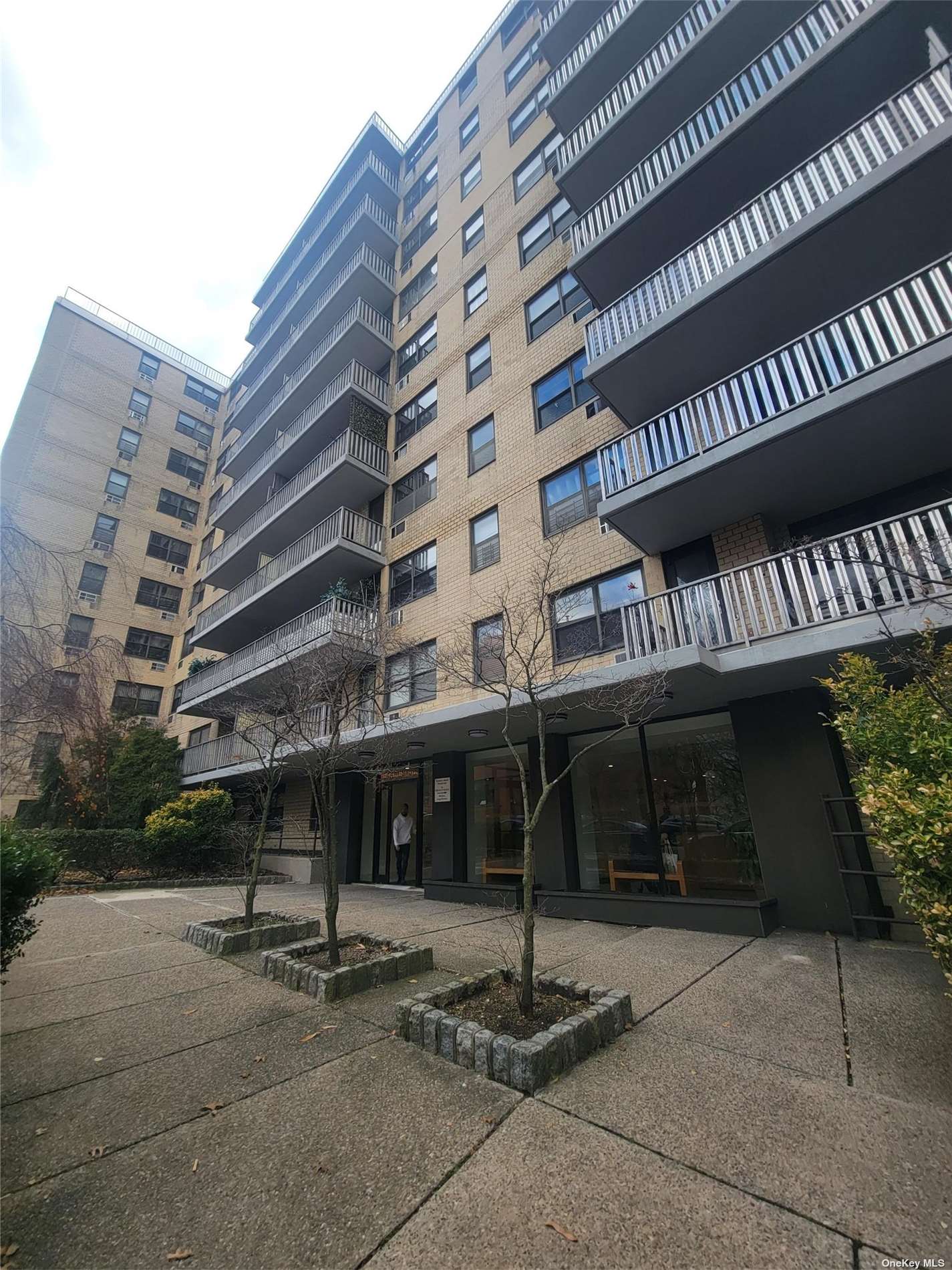 #1 photo, 39-60 54th Street, 皇后区 木边 Woodside , NY 11377