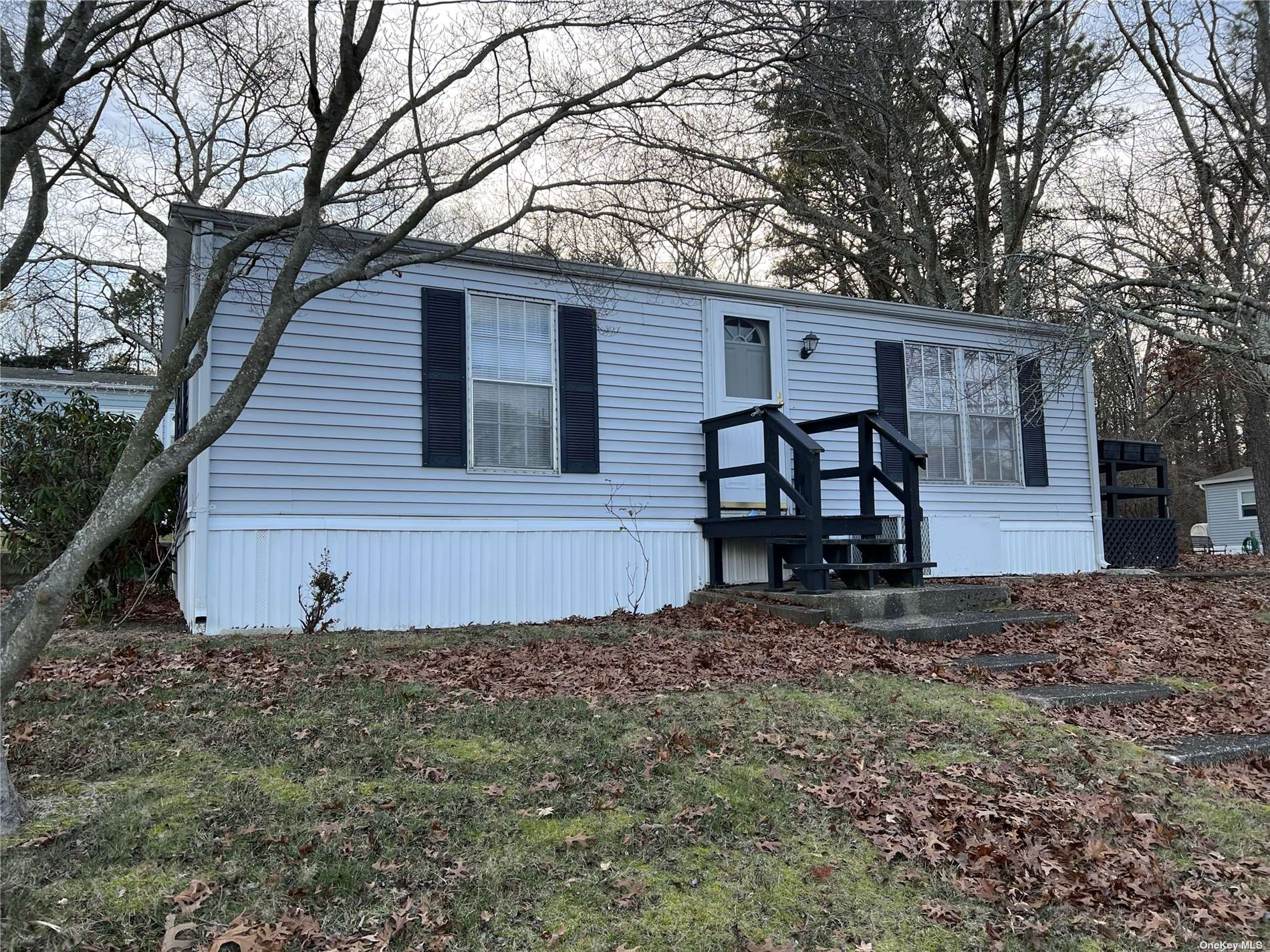 #1 photo, 525-168 Riverleigh Avenue, 東長島 Riverhead , NY 11901