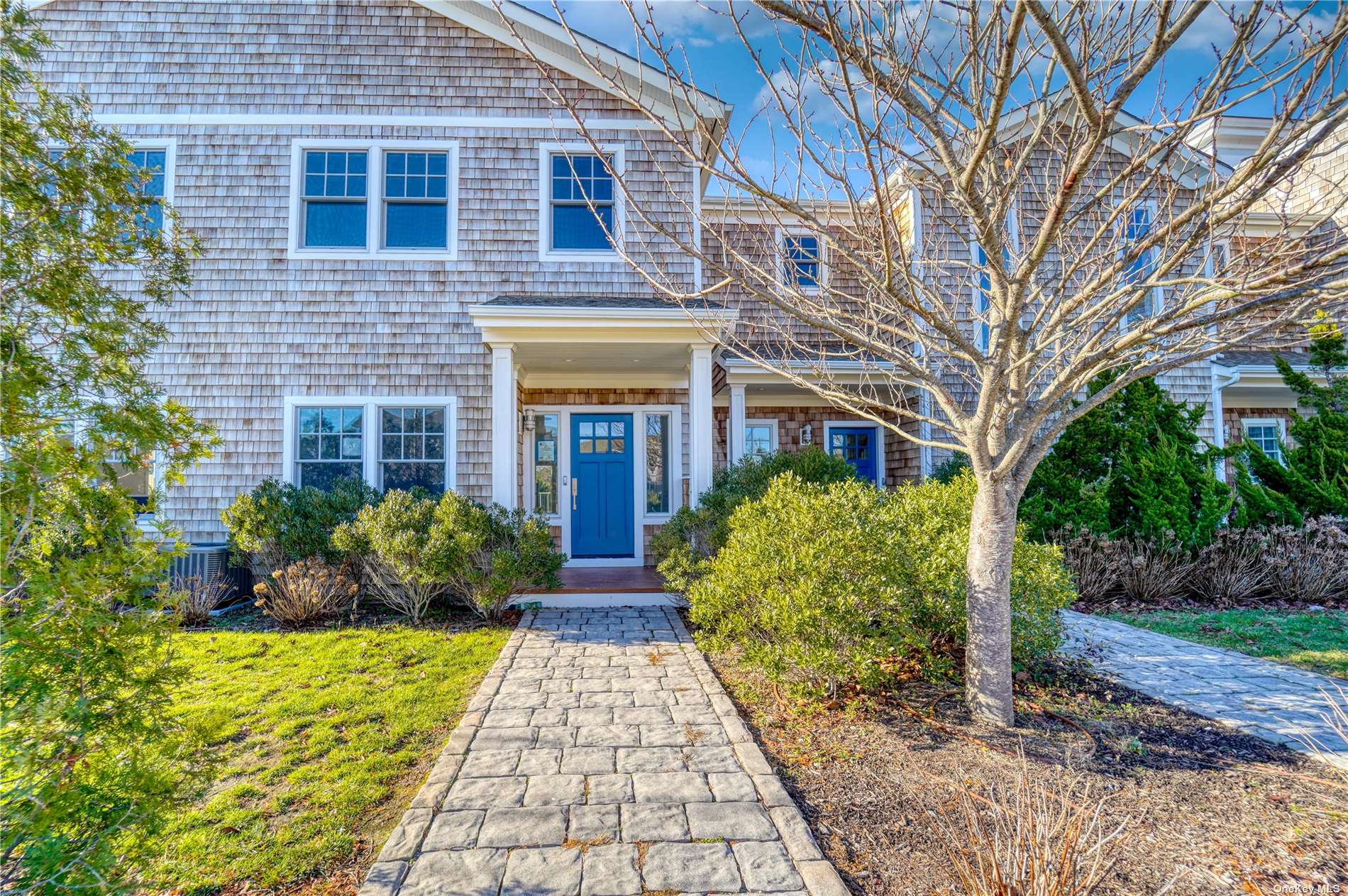 #1 photo, 68 Foster Avenue, 東長島 汉普顿 Hampton Bays , NY 11946