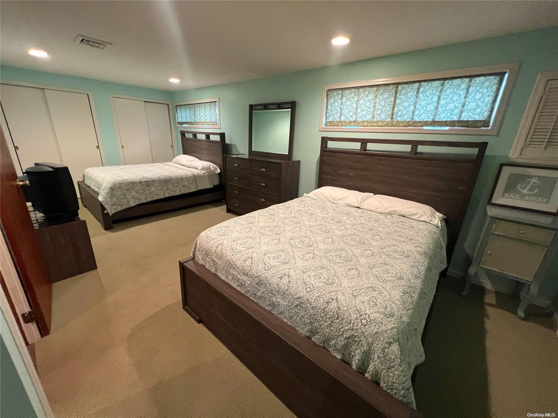 #2 photo, 71 Garden City Avenue, ナッソー郡 Point Lookout , NY 11569