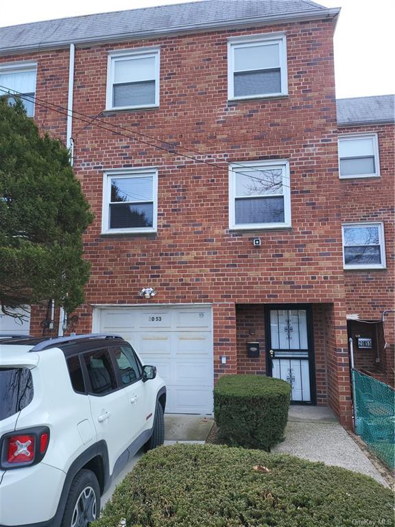 #1 photo, 2053 Elk Drive, 皇后区 Far Rockaway , NY 11691