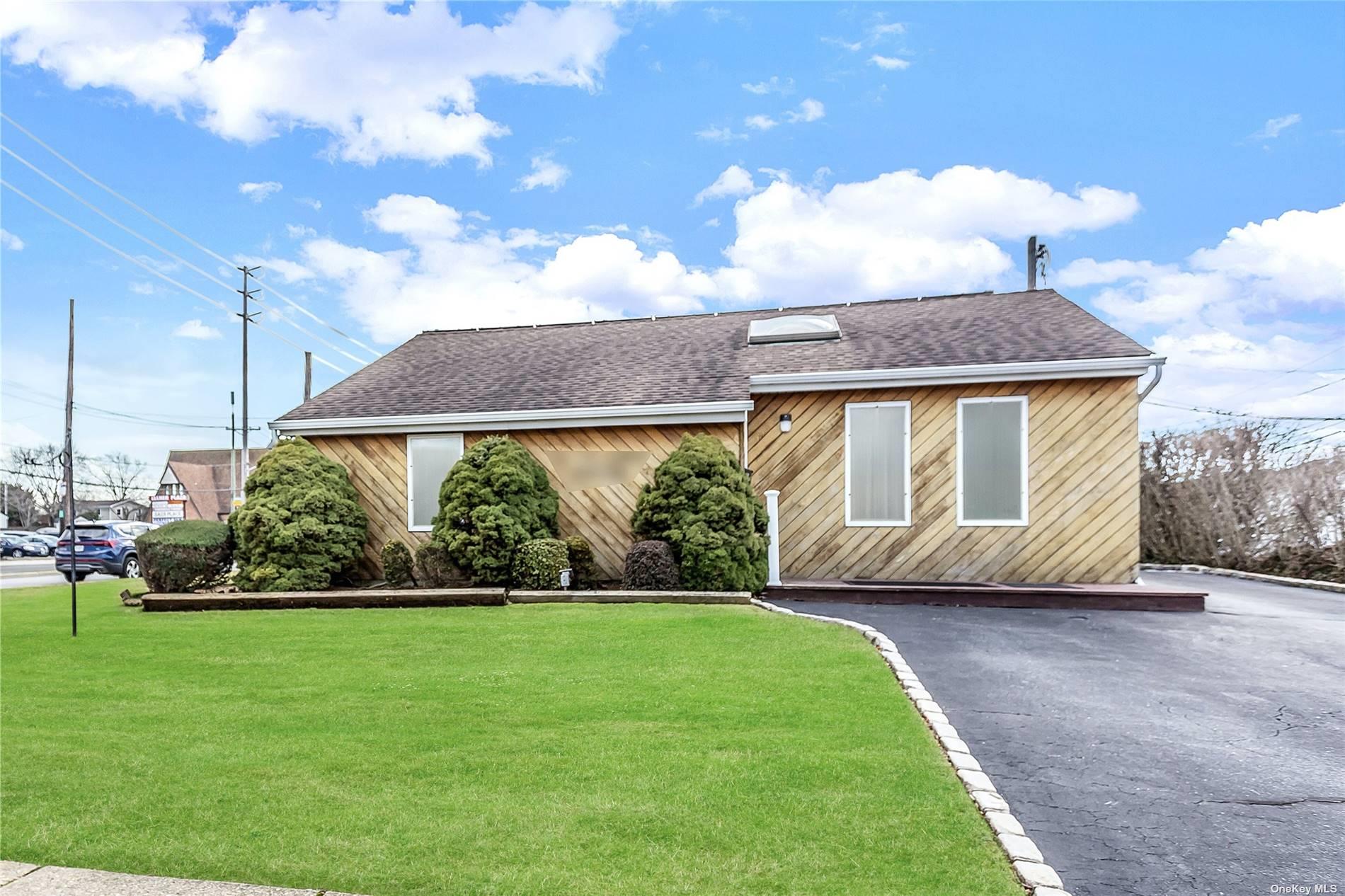 #1 photo, 4175 Iris Place, 长岛 贝斯佩奇 Bethpage , NY 11714