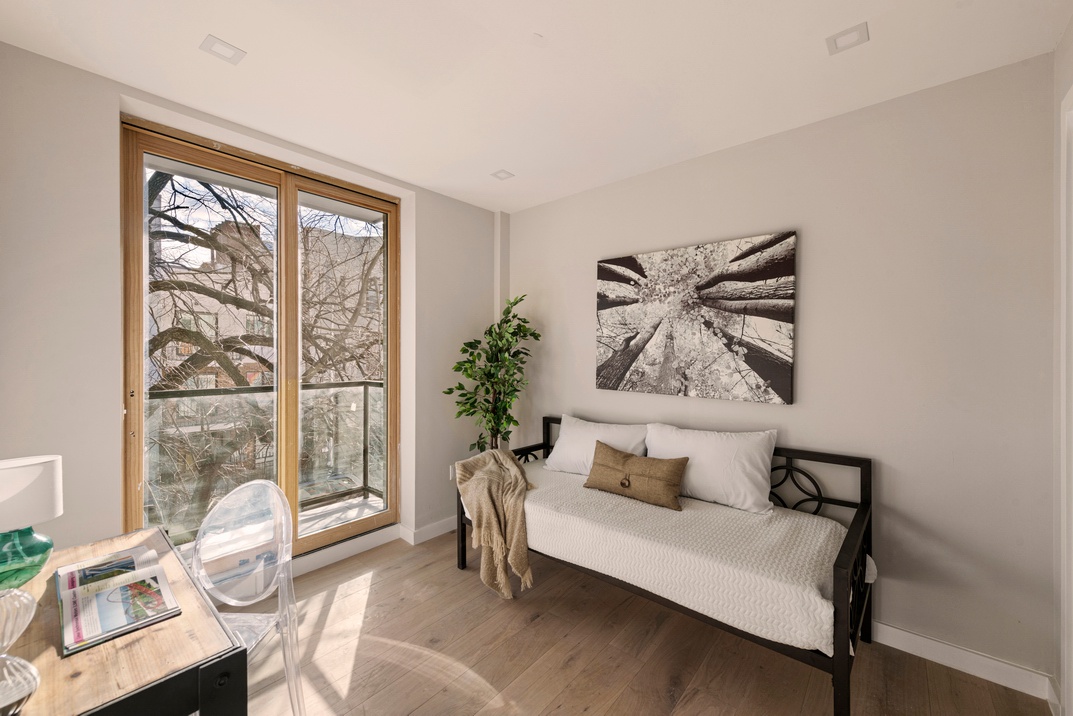 #8 photo, 959 Madison Street, 布什维克 Bushwick , New York 11221