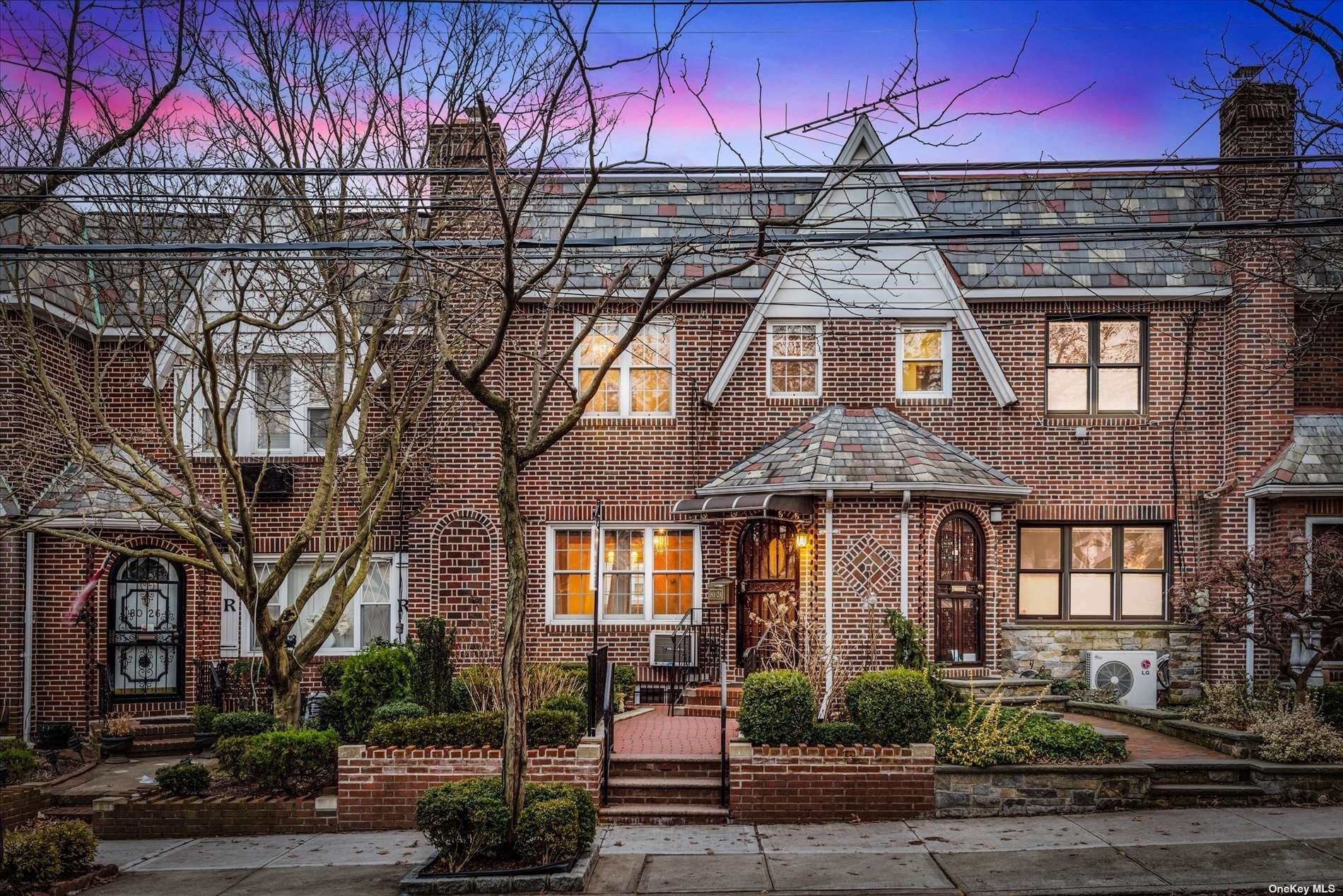 #1 photo, 80-24 Penelope Avenue, 皇后區 中村 Middle Village , NY 11379