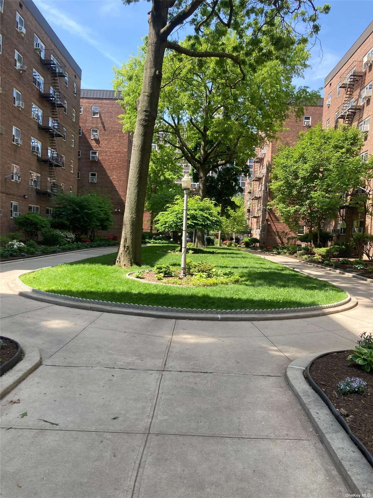 #1 photo, 44-59 Kissena Boulevard, 法拉盛 Flushing , NY 11355