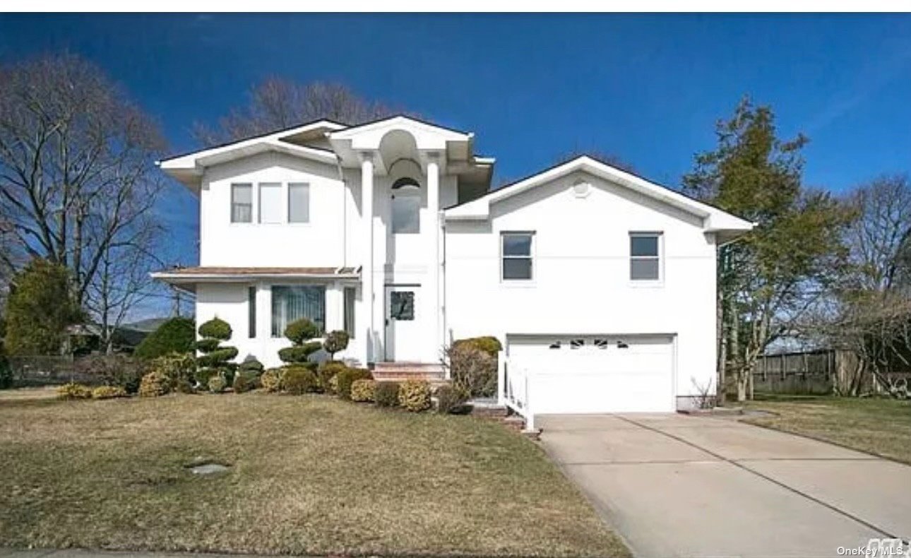 #1 photo, 97 Celia Drive, 長島 傑里科 Jericho , NY 11753