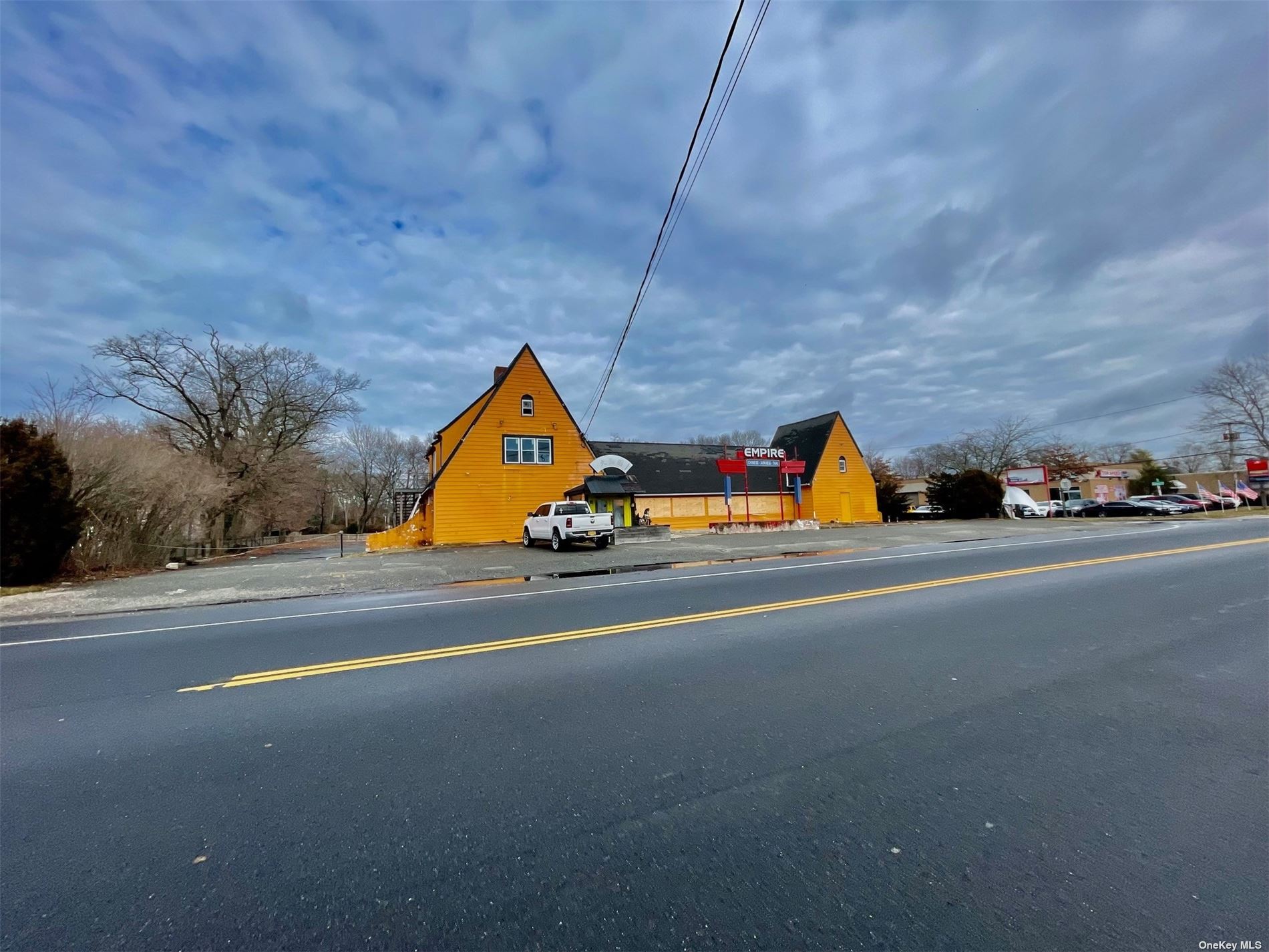 #1 photo, 769 Middle Country Road, 东长岛 圣占士 Saint James , NY 11780