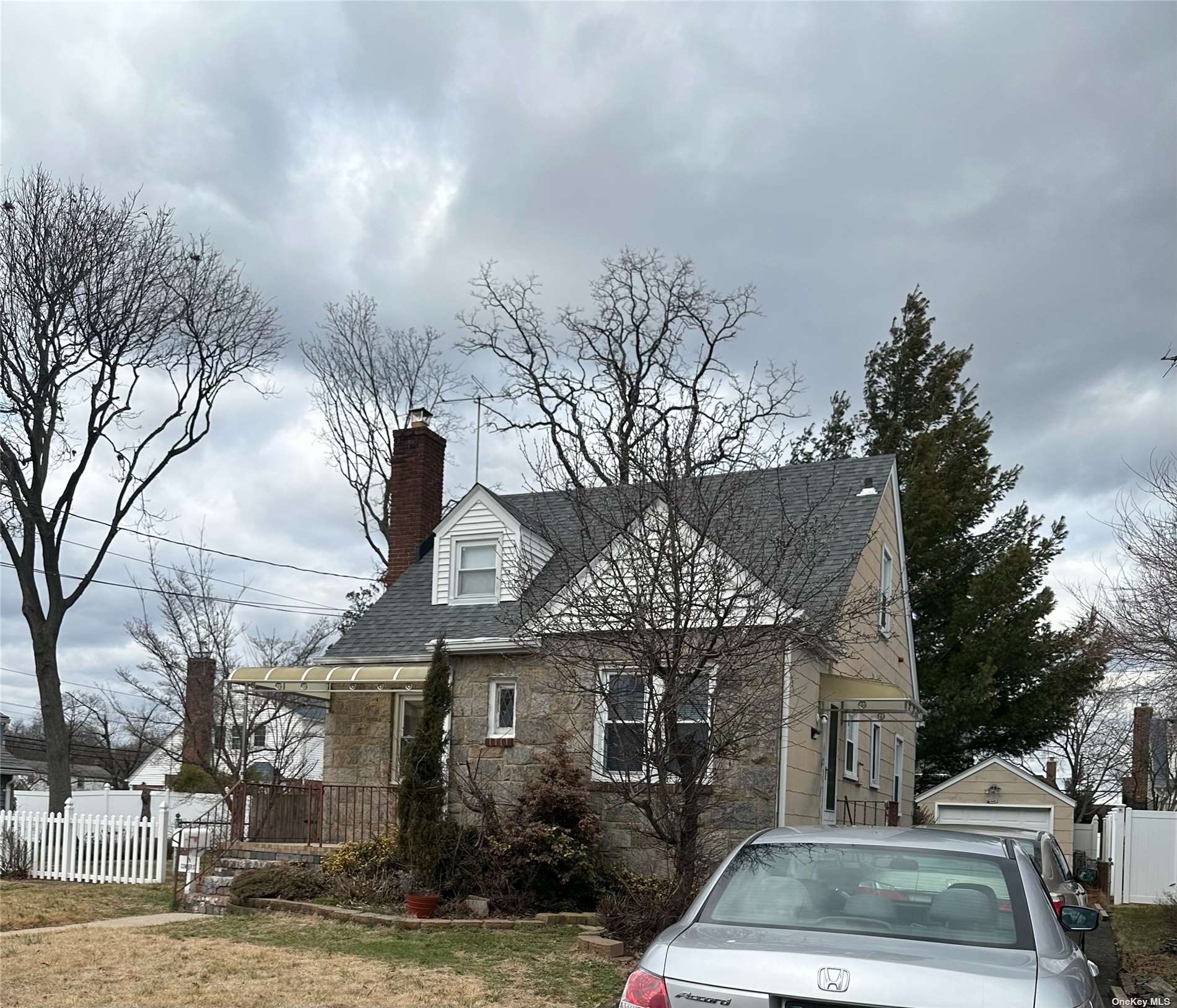 #1 photo, 11 Comber Street, 长岛 Valley Stream , NY 11580