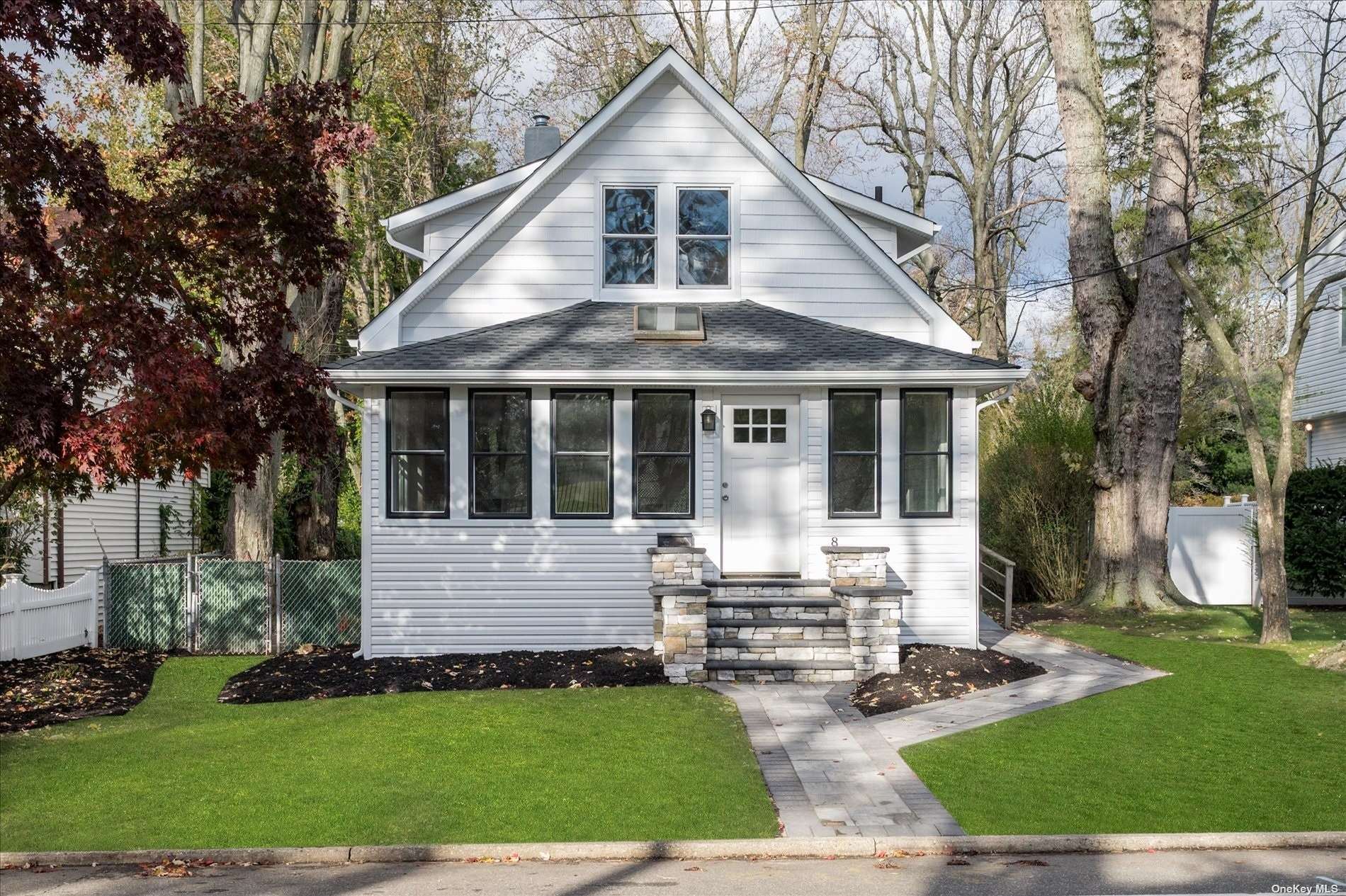 #1 photo, 81 Madison Street, 東長島 亨廷顿 Huntington , NY 11743