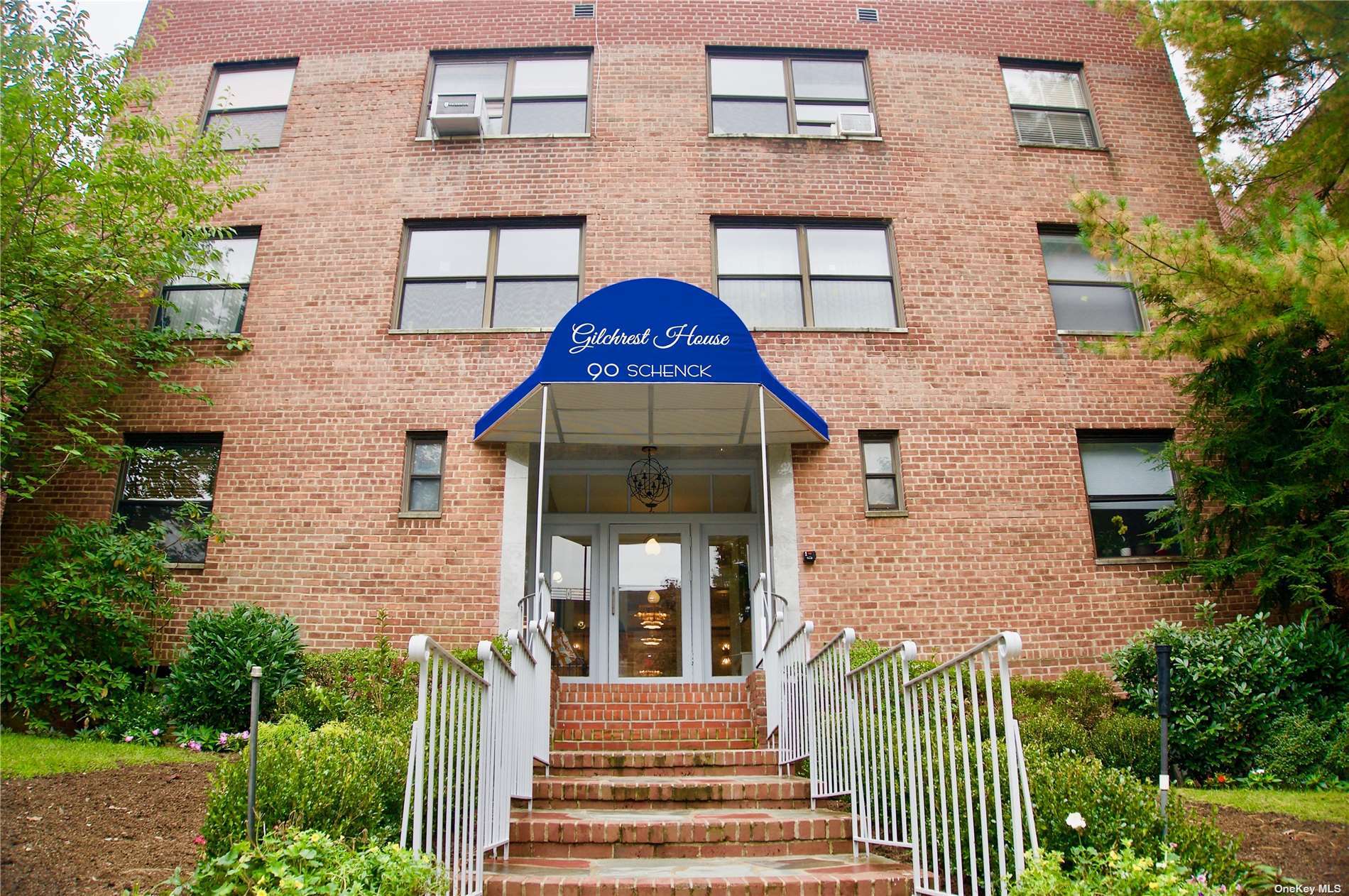 #1 photo, 90 Schenck Ave, 長島 大頸 Great Neck , NY 11021