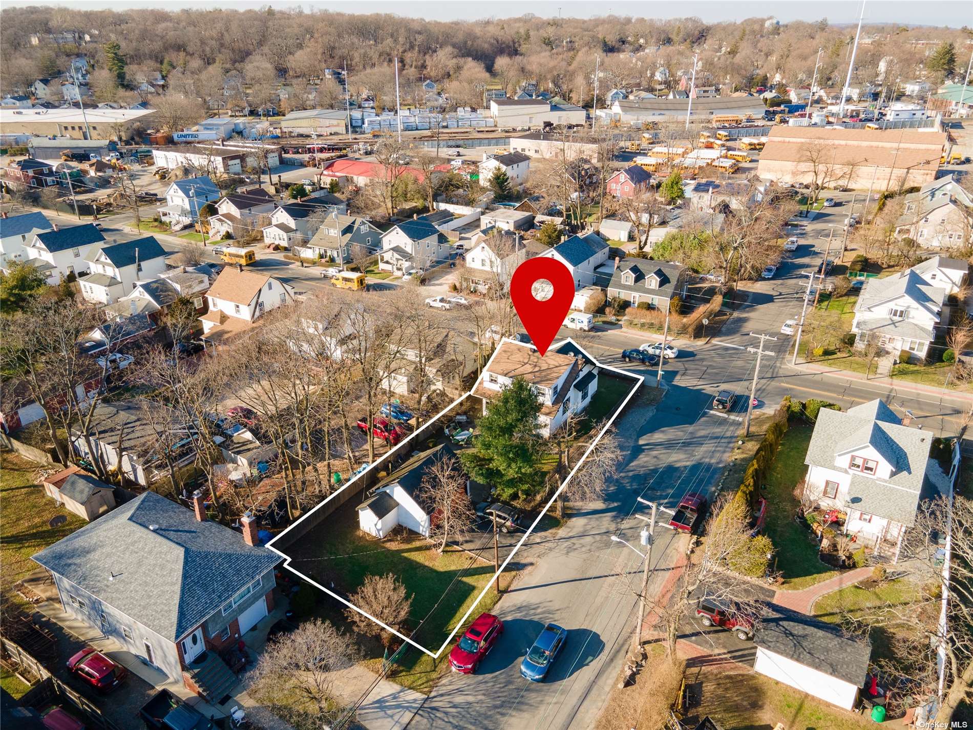 #1 photo, 68 W Pulaski Road, सफ़ोक काउंटी Huntington Station , NY 11746