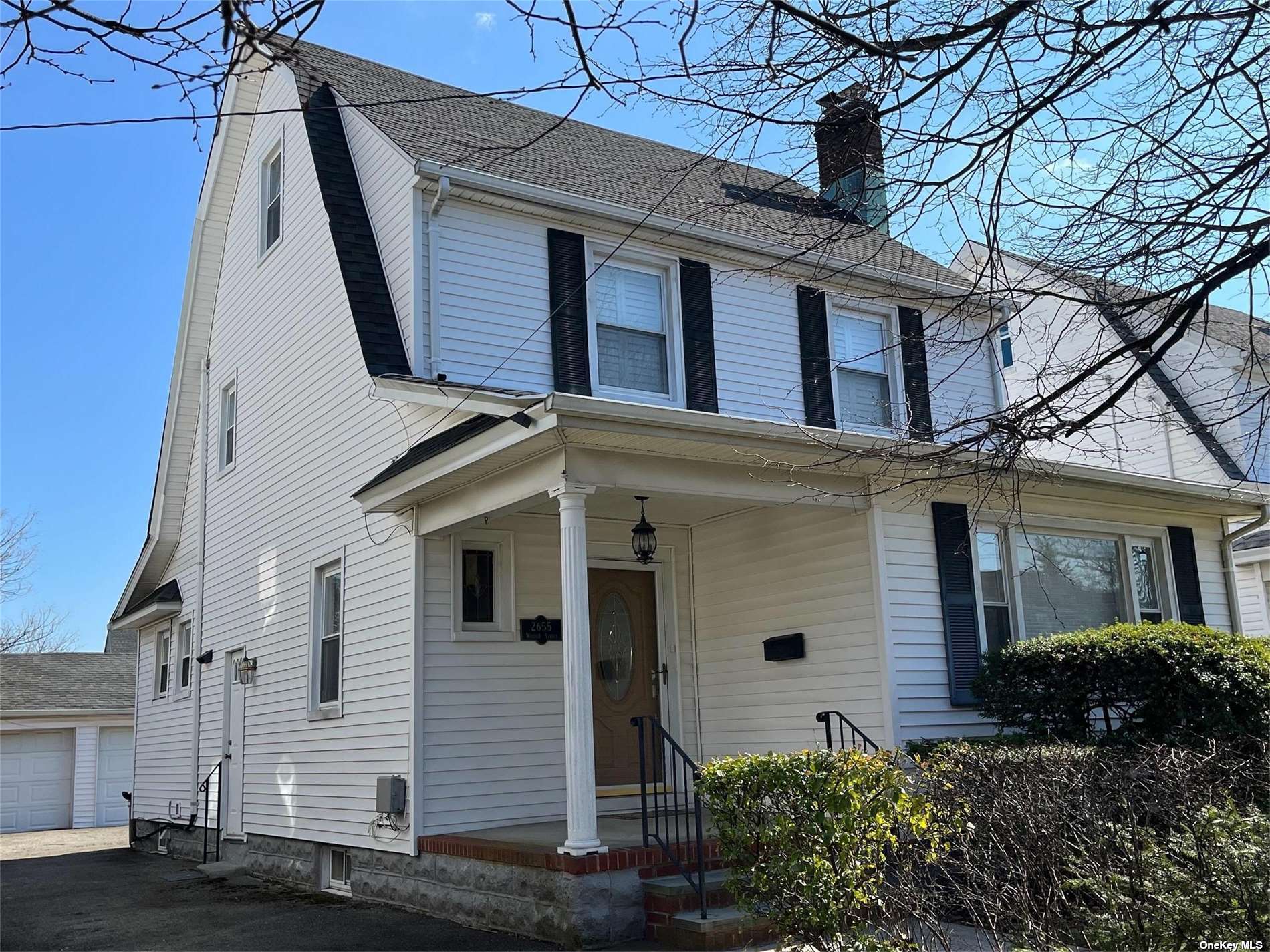 #1 photo, 2655 Windsor Avenue, 長島 Oceanside , NY 11572