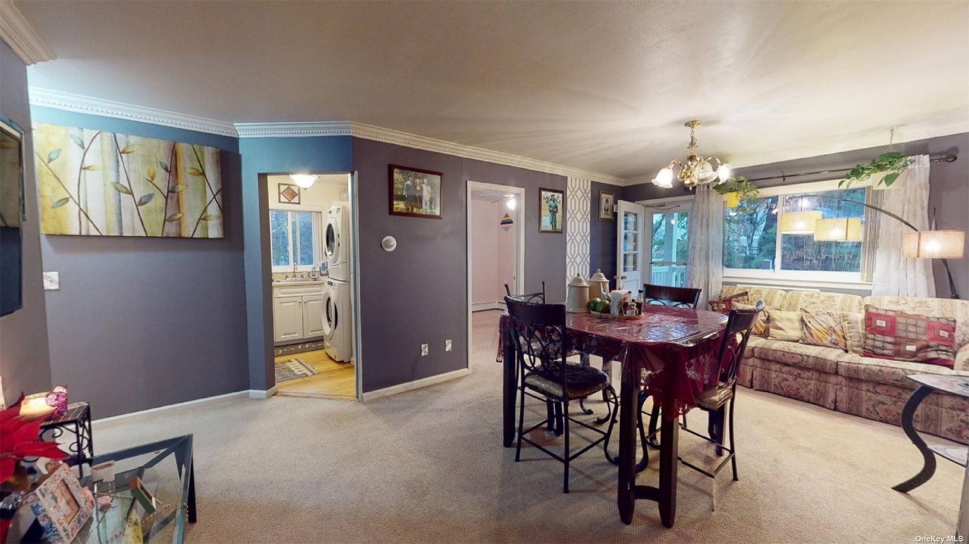 #1 photo, 100 Hawthorne Avenue, 東長島 Central Islip , NY 11722