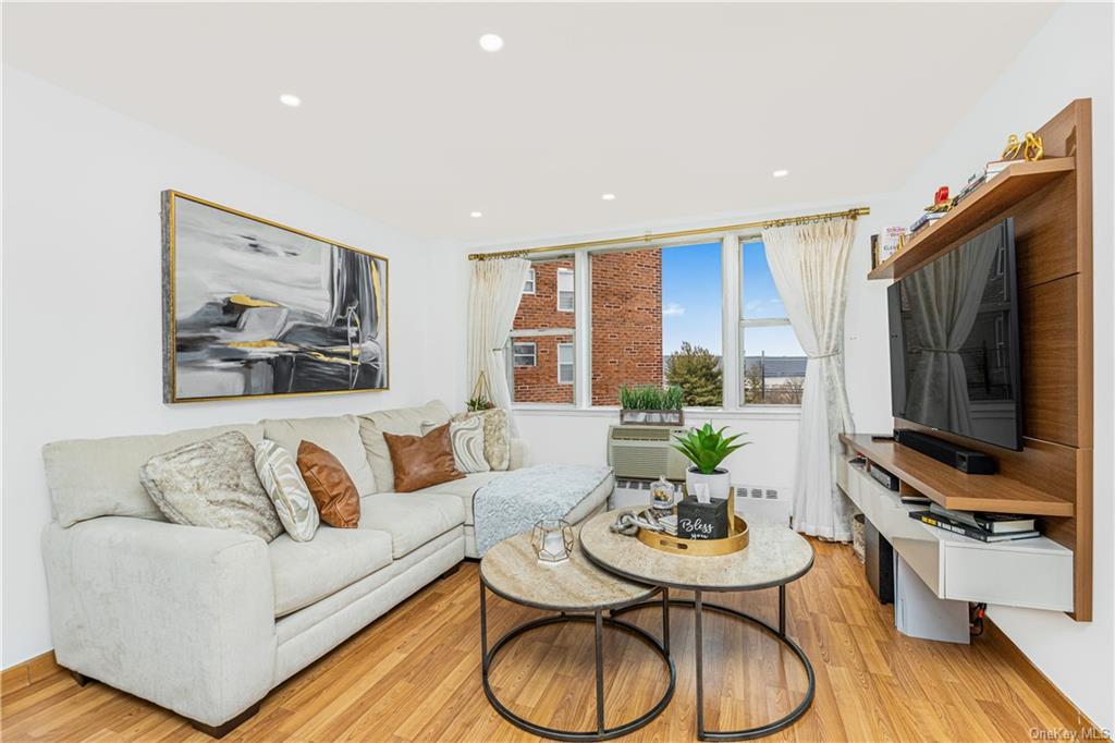 #1 photo, 5800 Arlington Avenue, 布朗士 Bronx , NY 10471