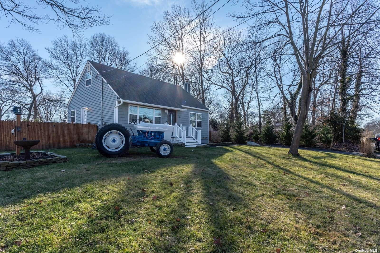 #1 photo, 36 Malba Drive, 東長島 Shirley , NY 11967