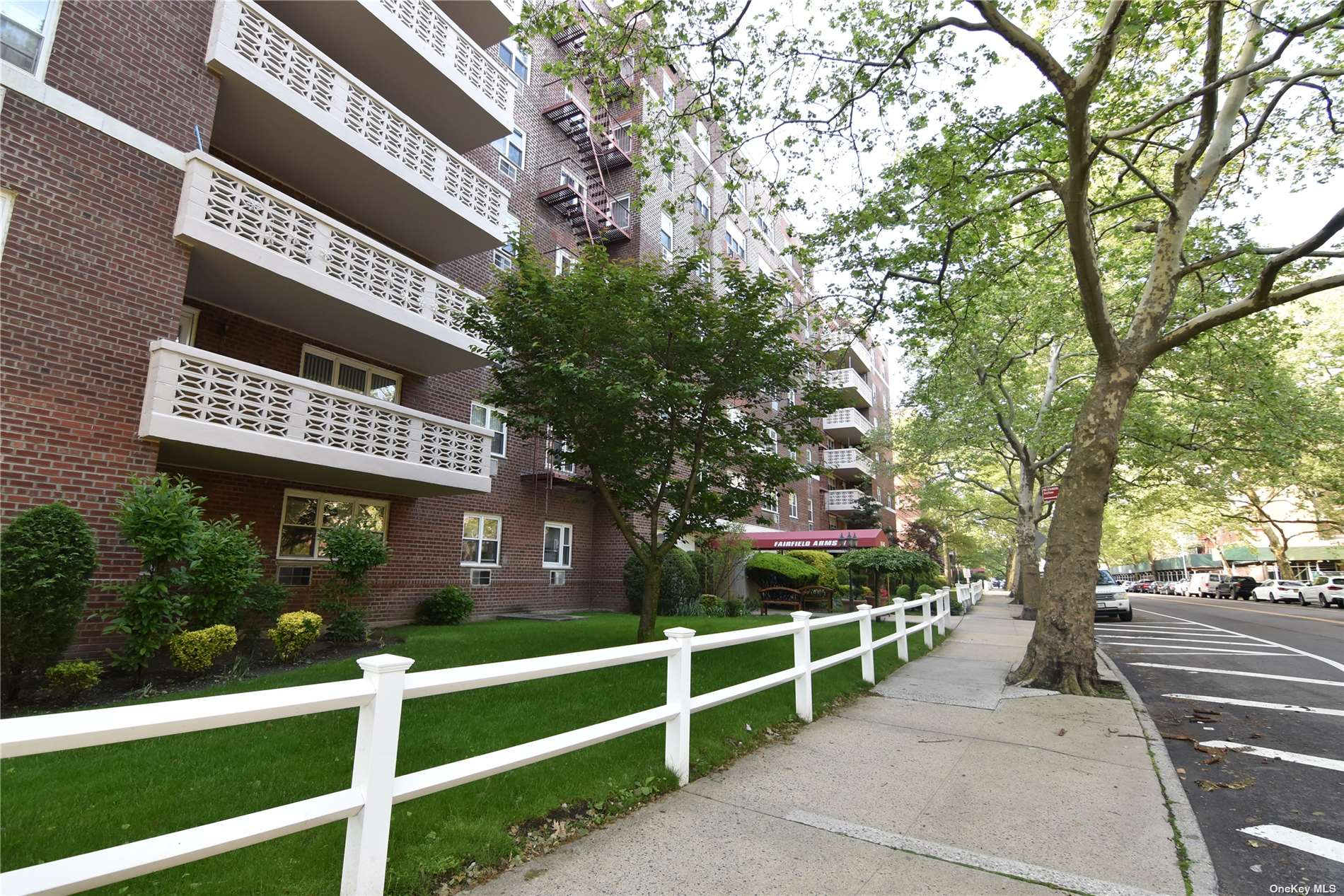 #1 photo, 151-40 88 Street, 皇后区 霍华德滩 Howard Beach , NY 11414