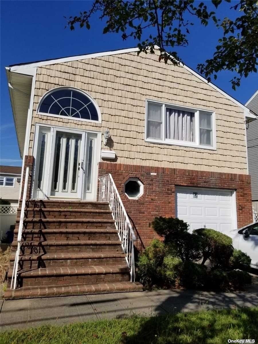 #1 photo, 82 Stirling Avenue, 長島 Freeport , NY 11520