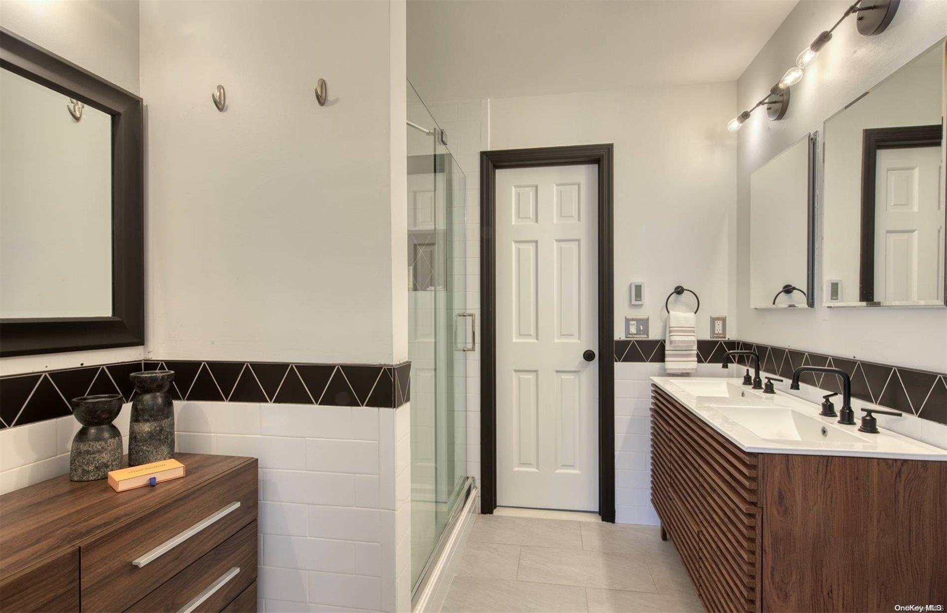 #17 photo, 66 Knoll Road, サフォーク郡 Southampton , NY 11968