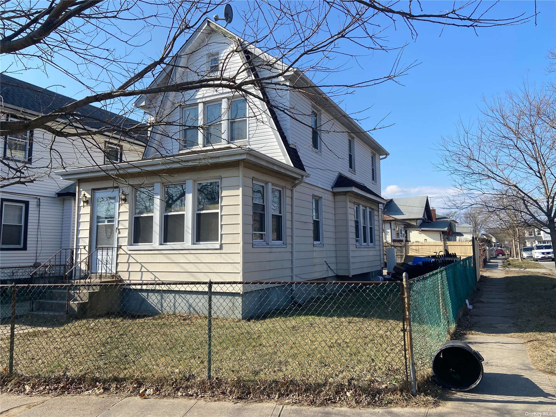 #1 photo, 188-21 Williamson Avenue, 皇后区 Springfield Gardens , NY 11413