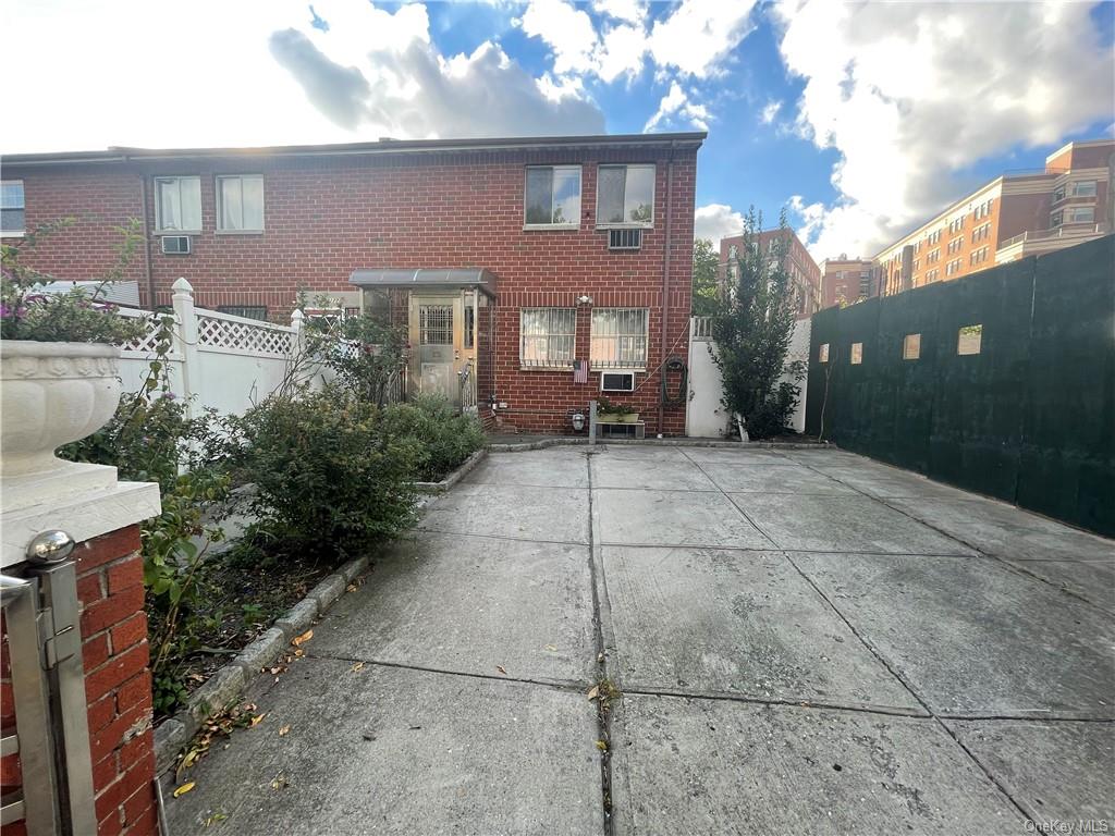 #1 photo, 2179 Arthur Avenue, 布朗士 Bronx , NY 10457