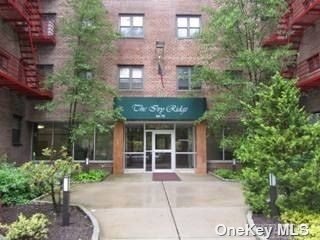#1 photo, 86-70 Francis Lewis Boulevard, 皇后区 Queens Village , NY 11427