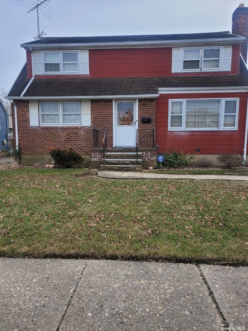 #1 photo, 11 Columbine Avenue, 長島 Merrick , NY 11566