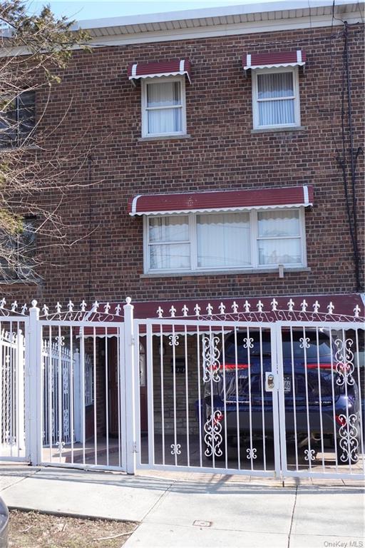 #1 photo, 3212 Tenbroeck Avenue, 布朗士 Bronx , NY 10469