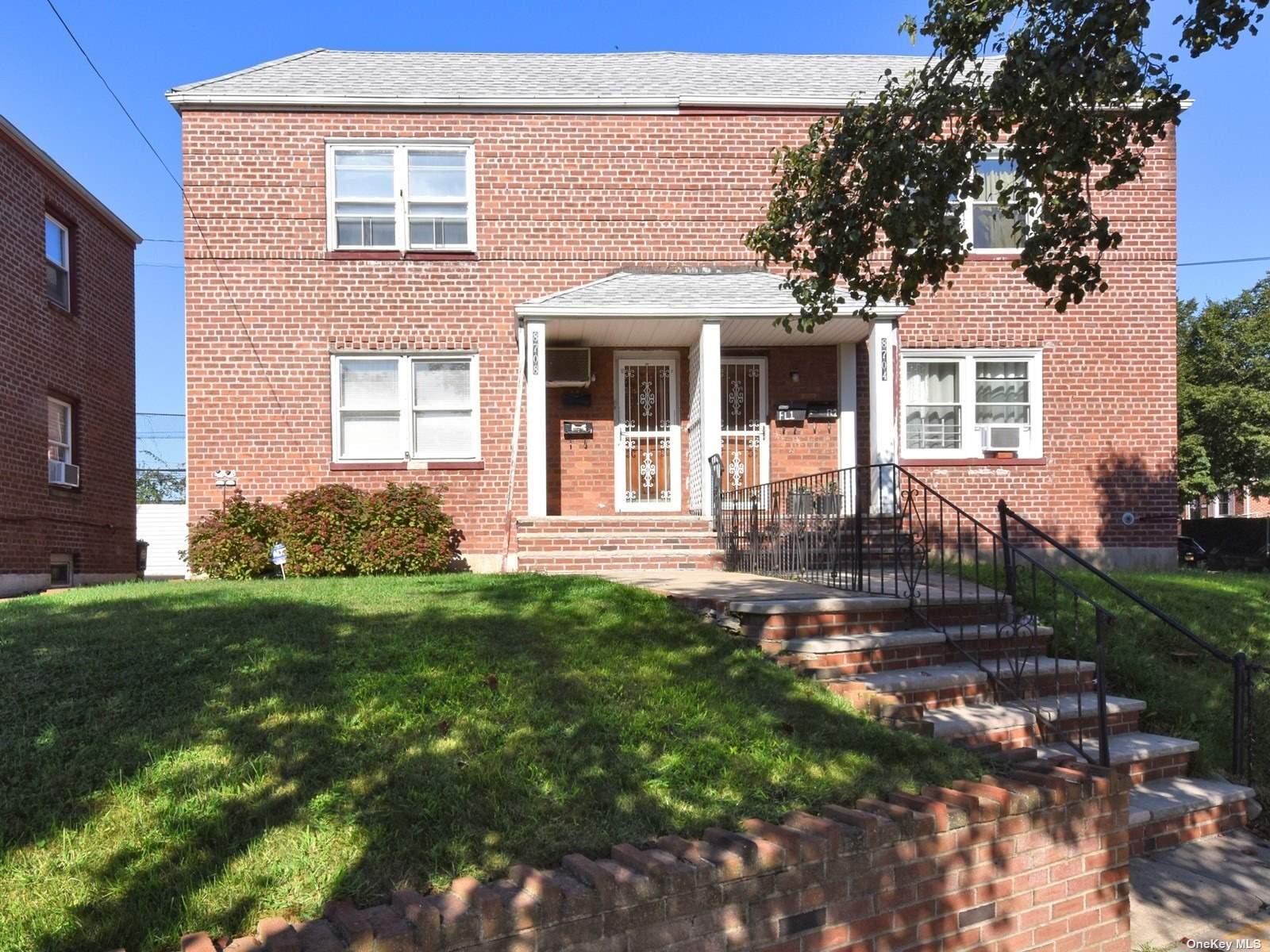 #1 photo, 87-08 Commonwealth Boulevard, 皇后区 Bellerose , NY 11426