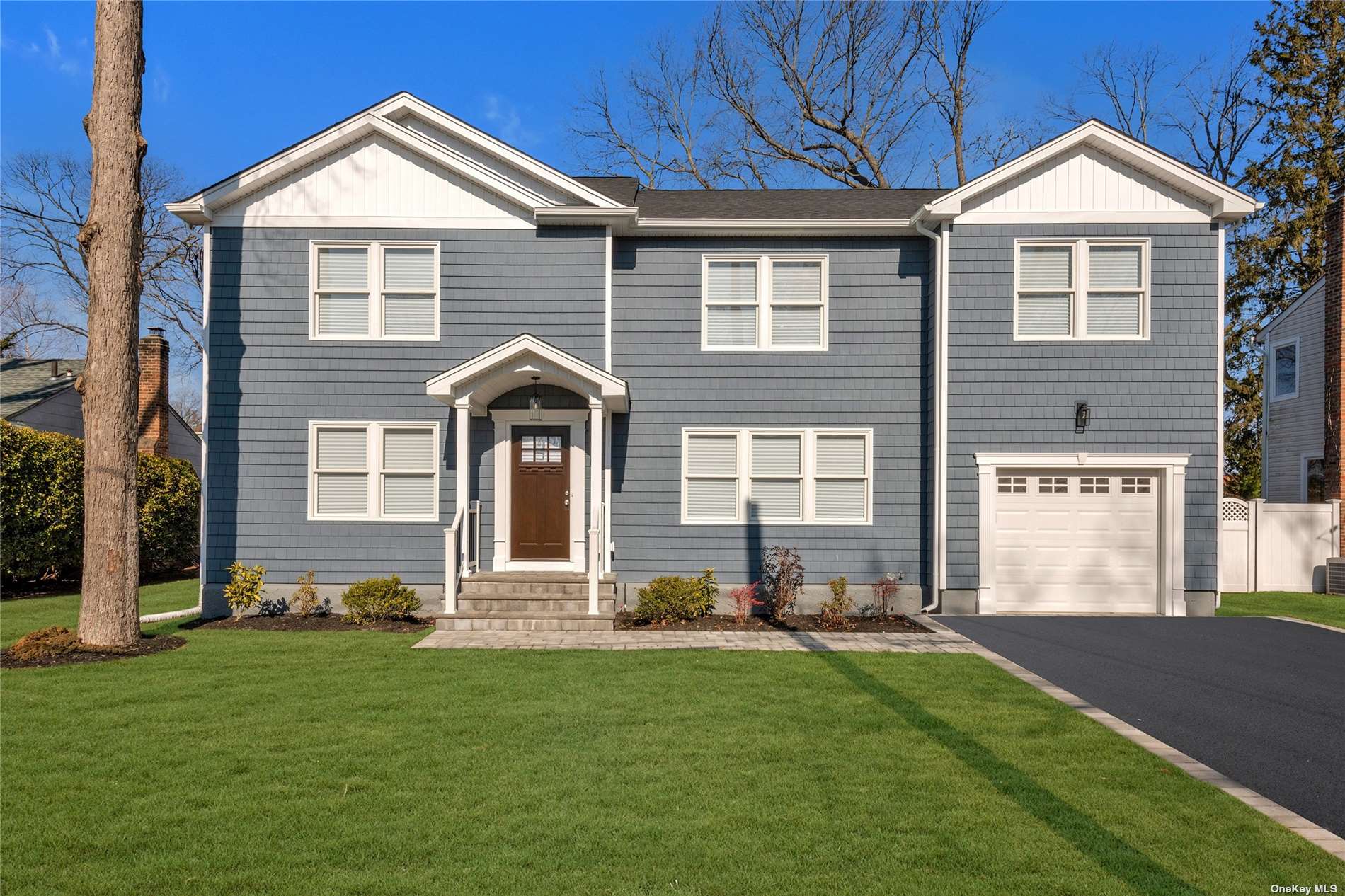 #1 photo, 1935 Carroll Avenue, 长岛 Merrick , NY 11566