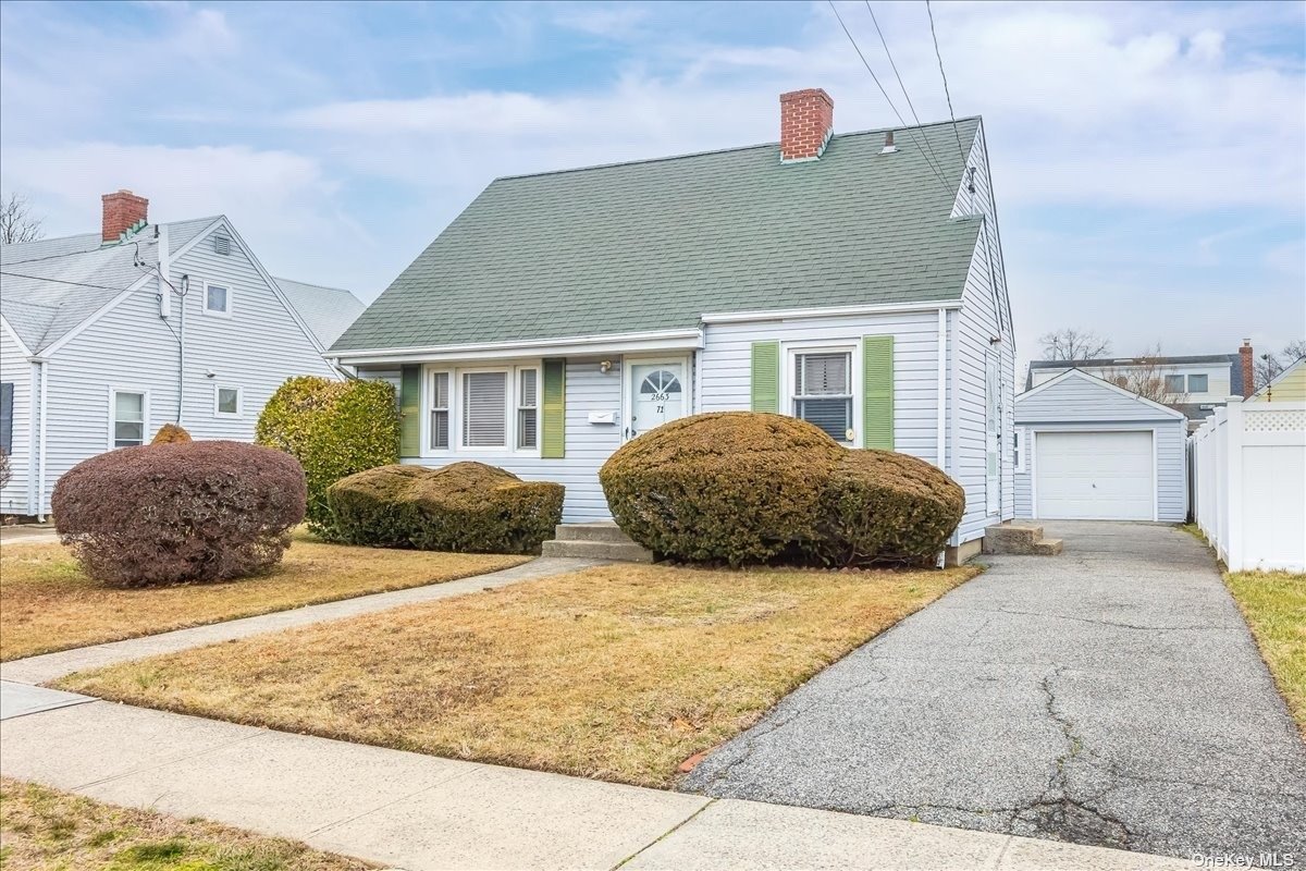 #1 photo, 2663 Riverside Avenue, 長島 Merrick , NY 11566