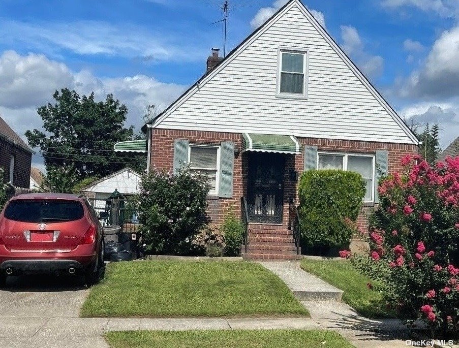 #1 photo, 119-24 217th Street, 皇后區 Cambria Heights , NY 11411