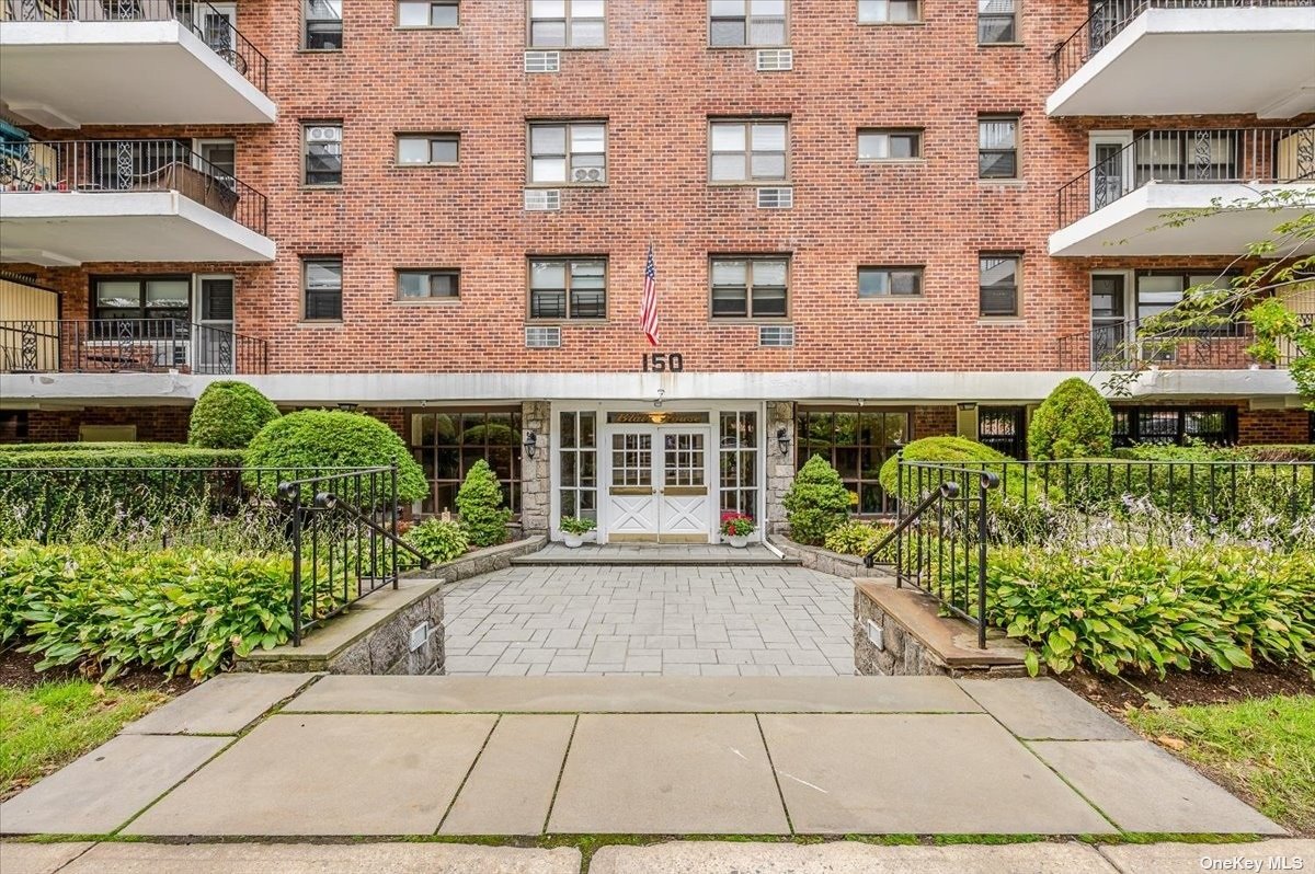 #1 photo, 150 S Ocean Avenue, 長島 Freeport , NY 11520