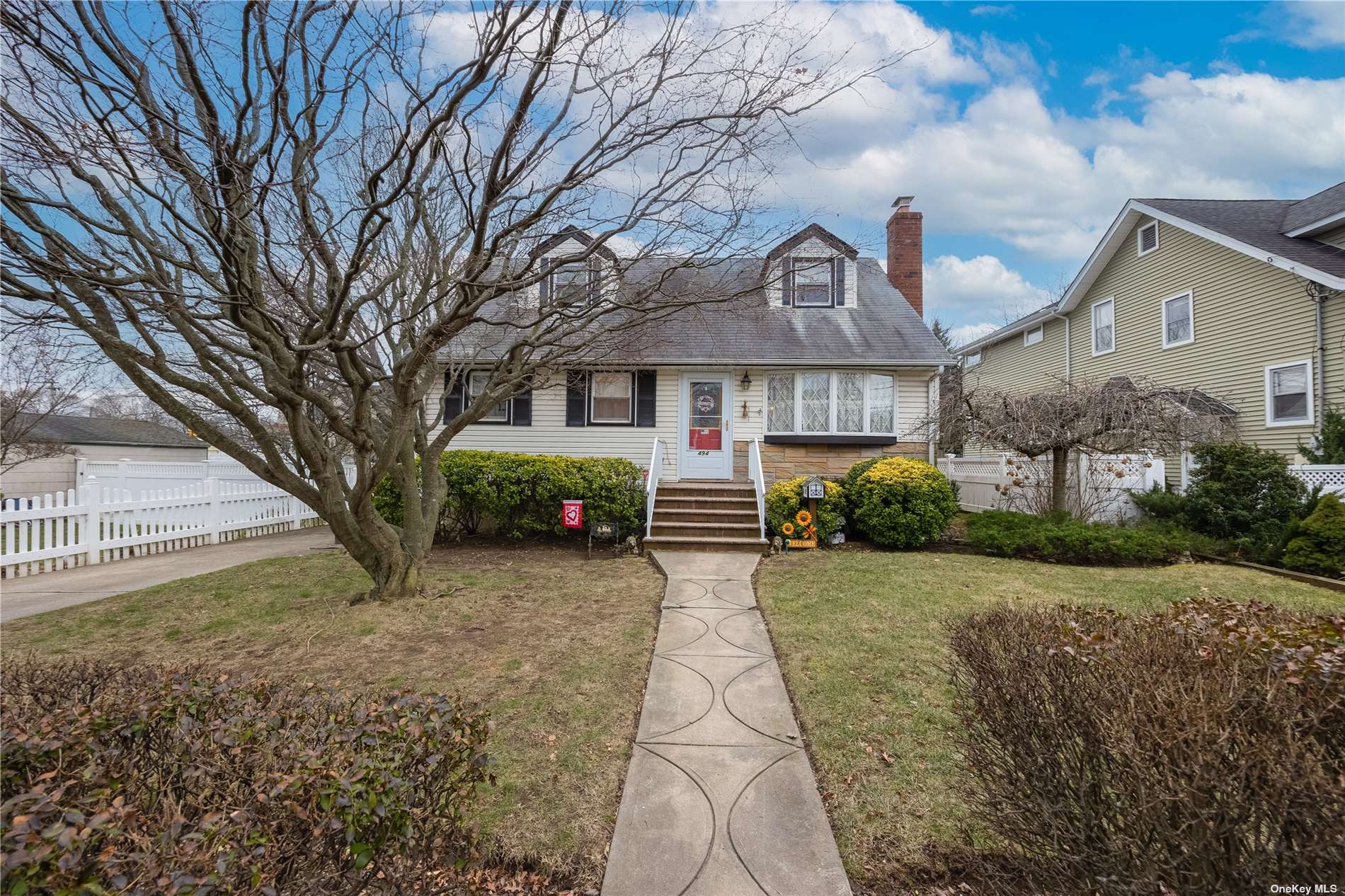 #1 photo, 494 Lakeview Avenue, 長島 Rockville Centre , NY 11570