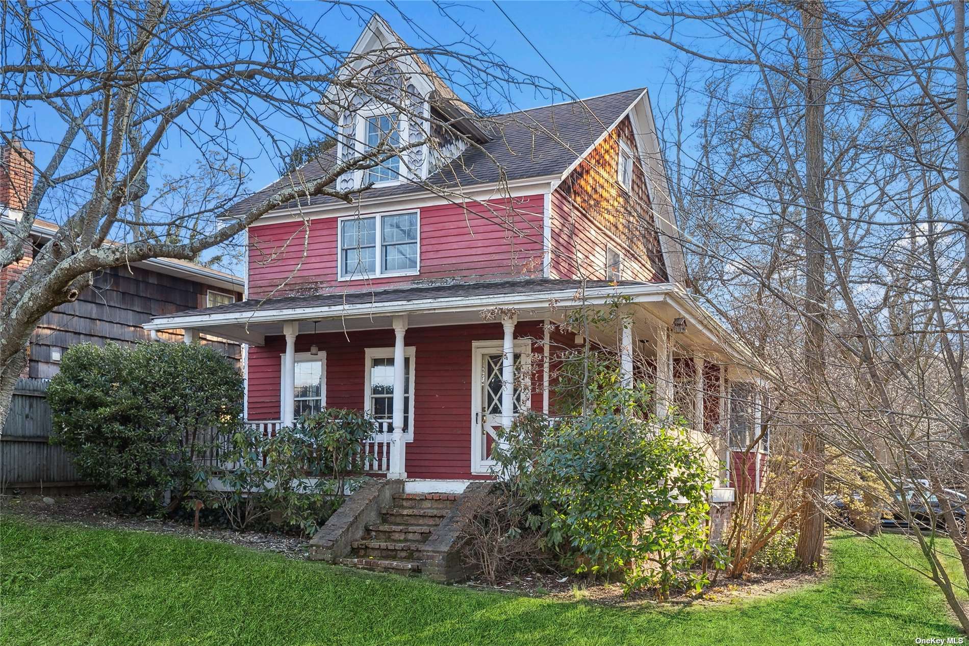 #1 photo, 71 Centershore Road, 東長島 Centerport , NY 11721